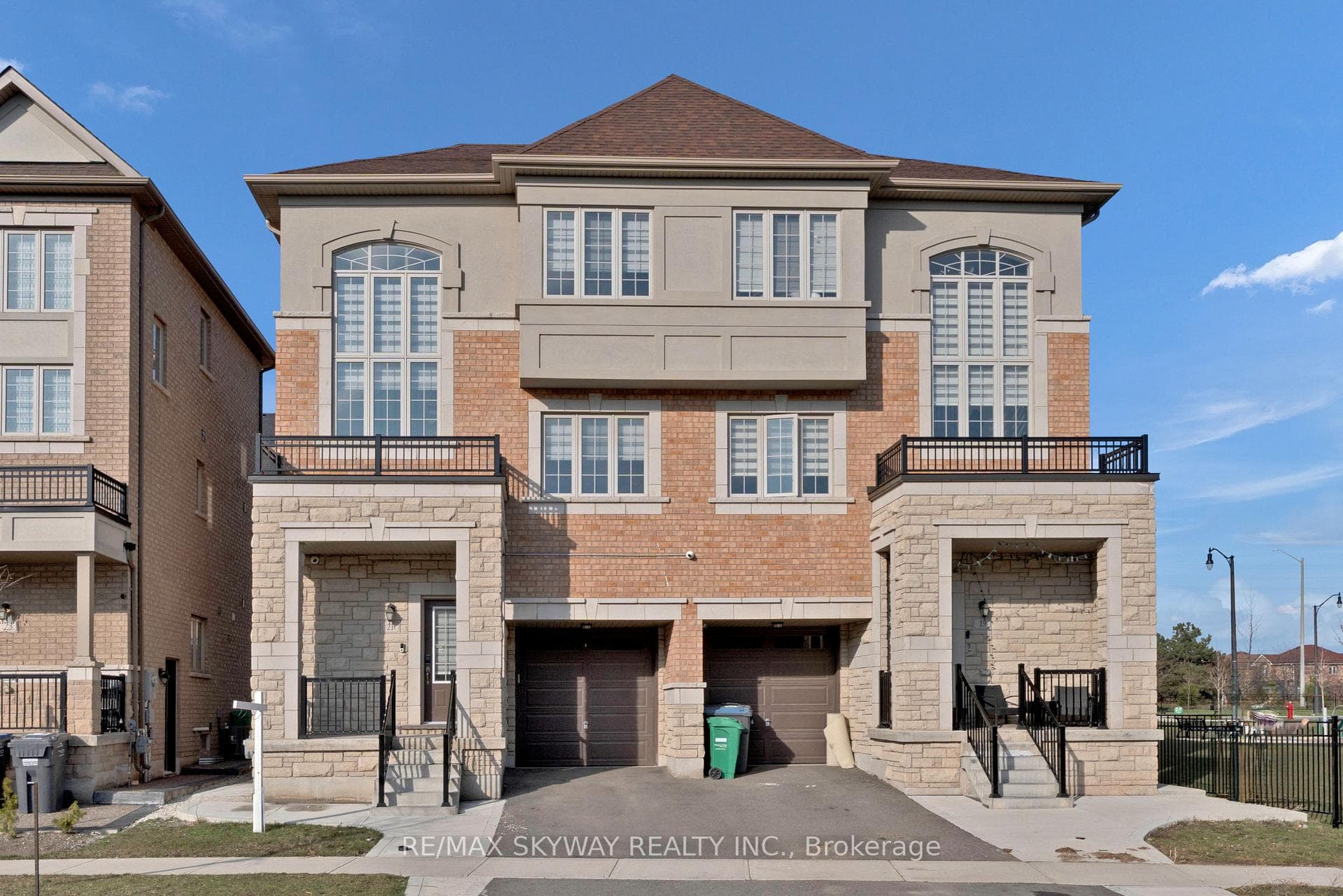 21 Allegro Drive - home for sale in Brampton, Ontario