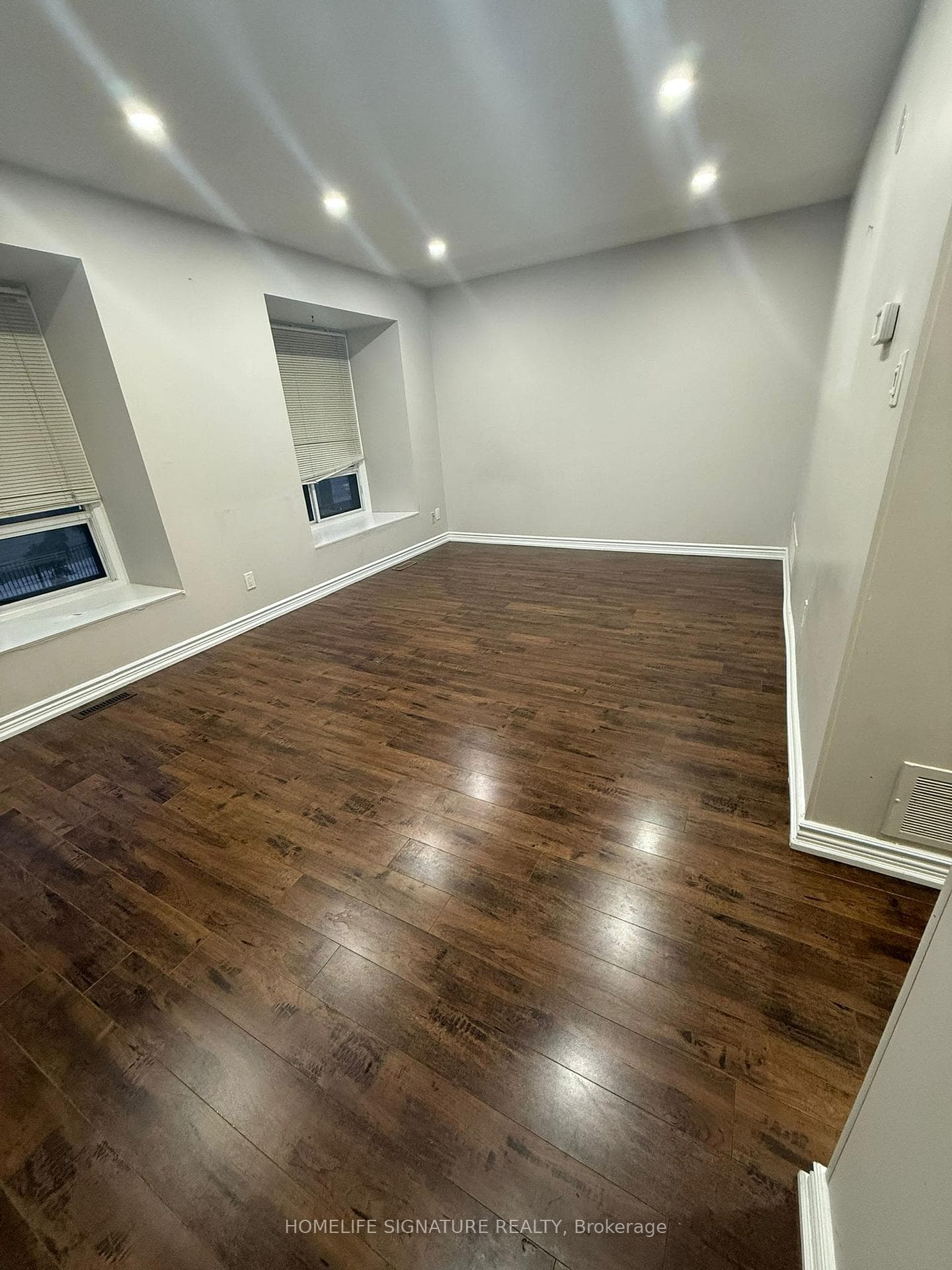 4 Carleton Place - Condo photo 9 of 21 in Brampton, Ontario