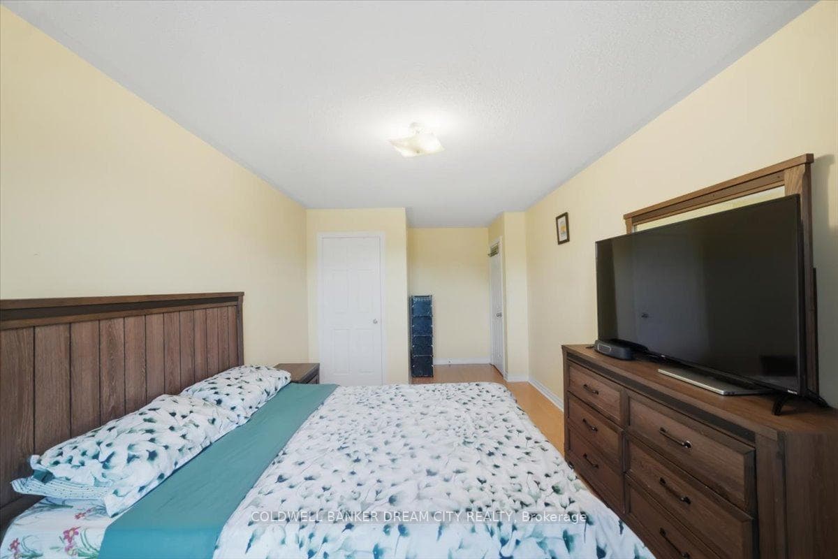 9738 Mclaughlin Road - Townhouse photo 29 of 45 in Brampton, Ontario