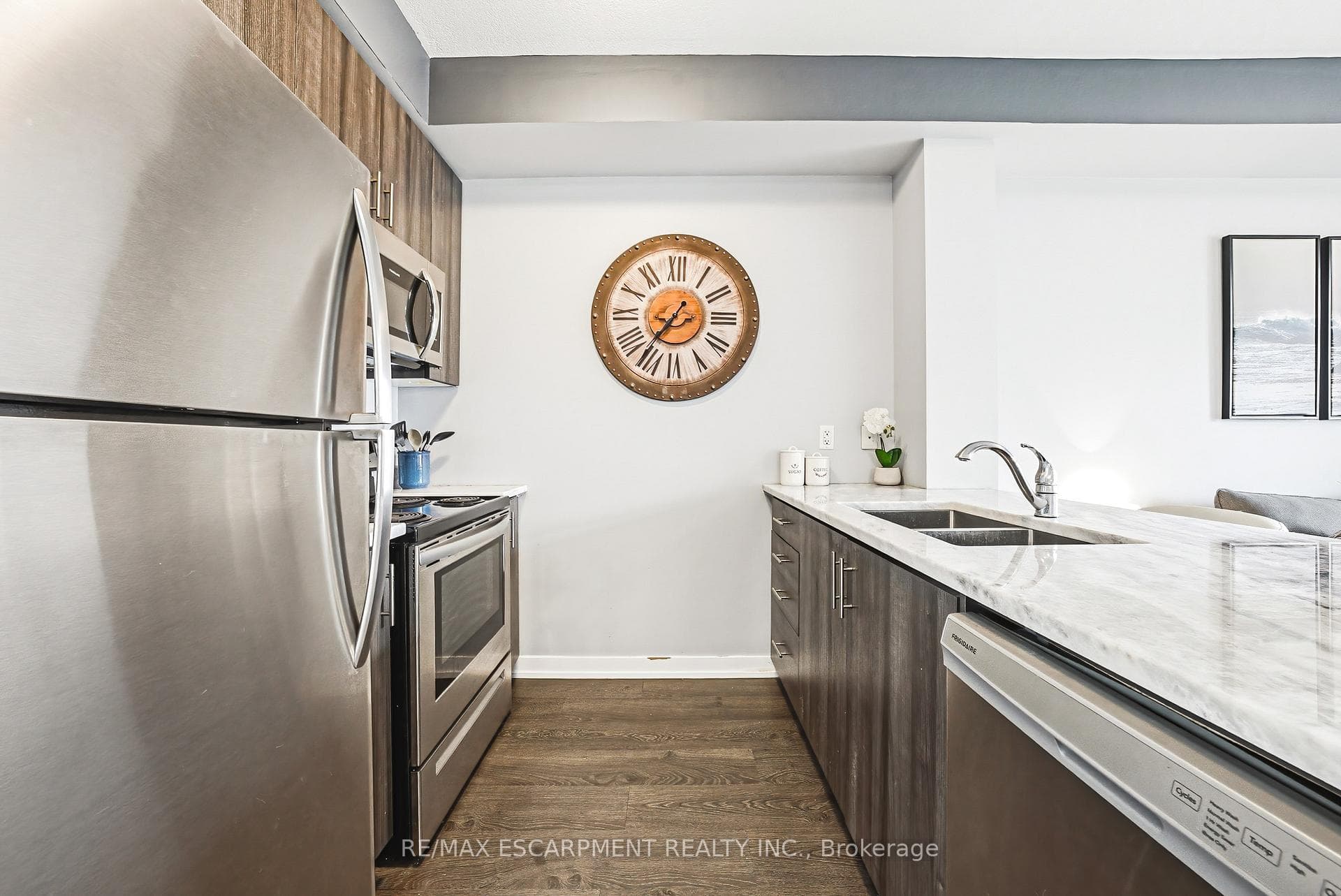125 Shoreview Place Unit 134 - Condo photo 3 of 25 in Hamilton, Ontario