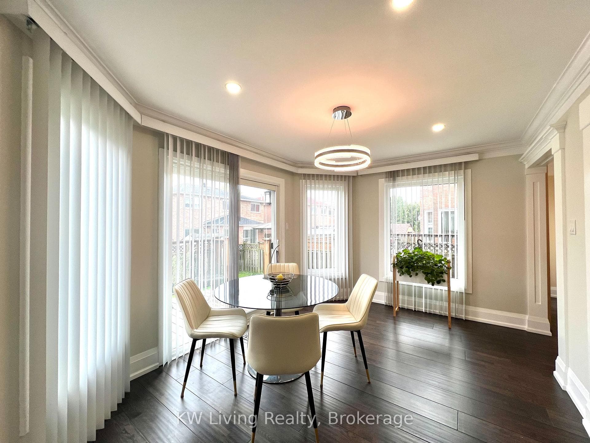 128 Palomino Drive - Detached photo 16 of 50 in Mississauga, Ontario