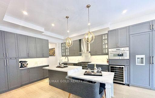 469 Threshing Mill Boulevard - Detached photo 18 of 45 in Oakville, Ontario