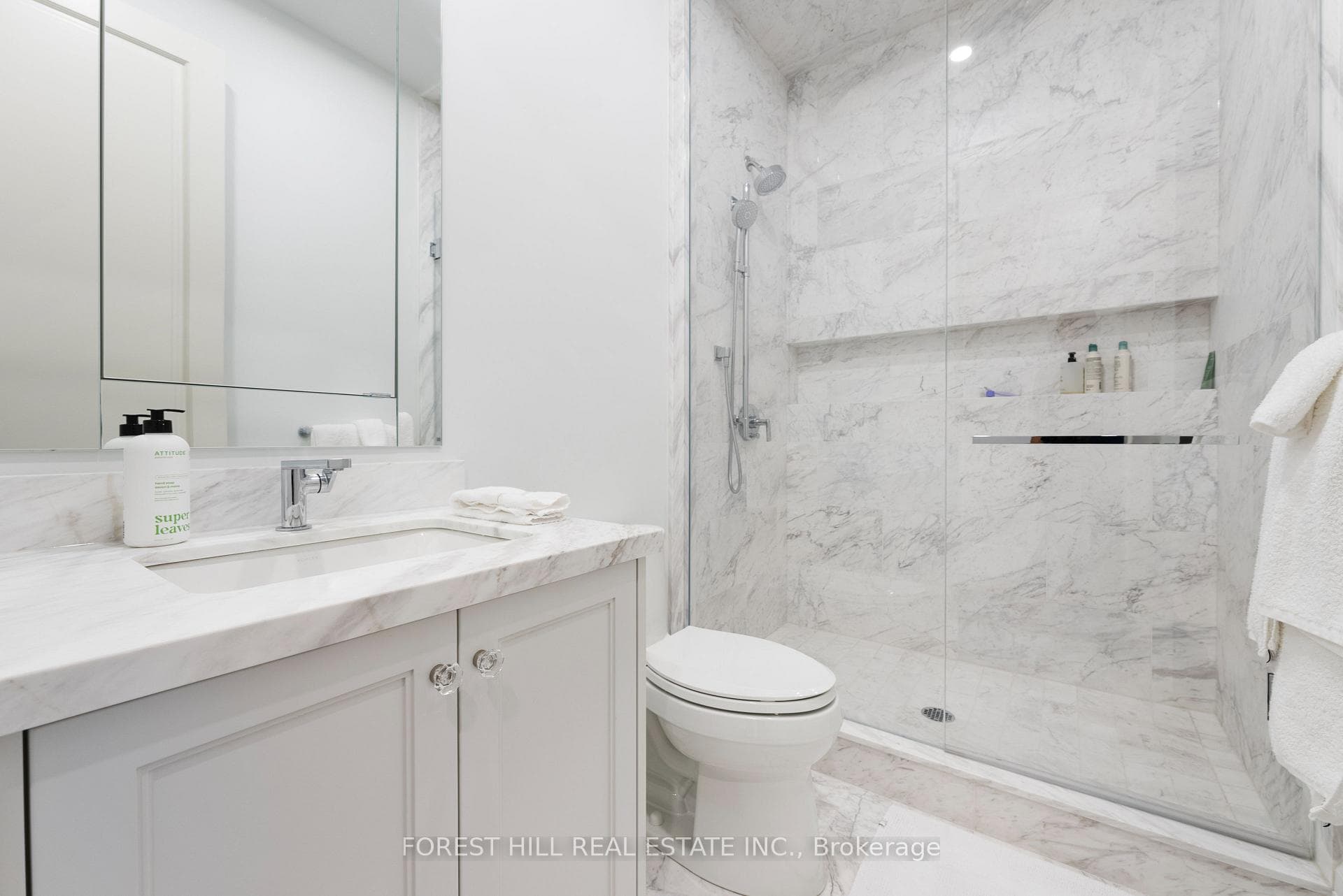 128 Hazelton Avenue Unit 602 - Condo photo 34 of 43 in Annex / Yorkville / Summerhill, Ontario