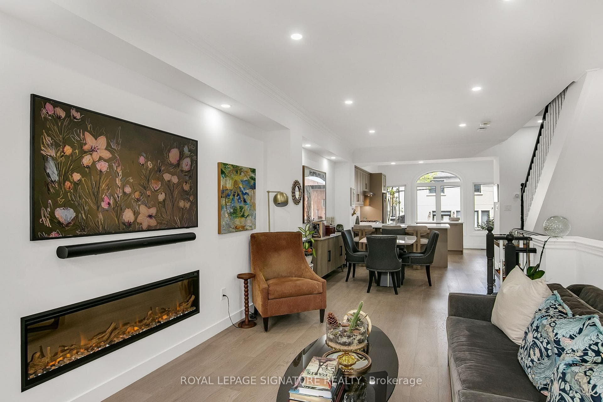 41 San Remo Terrace - Condo photo 3 of 29 in Liberty Village / Parkdale / South Parkdale, Ontario