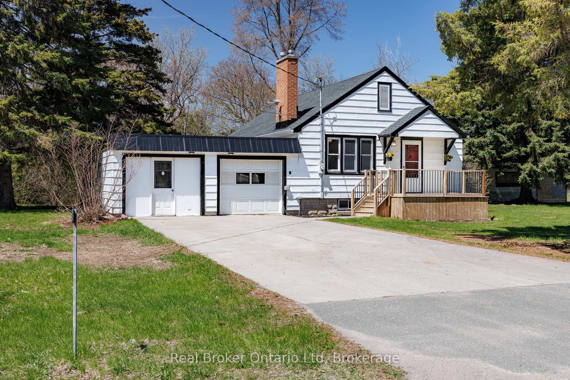 4588 County 45 Road - Detached photo 1 of 34 in Hamilton Township, Ontario