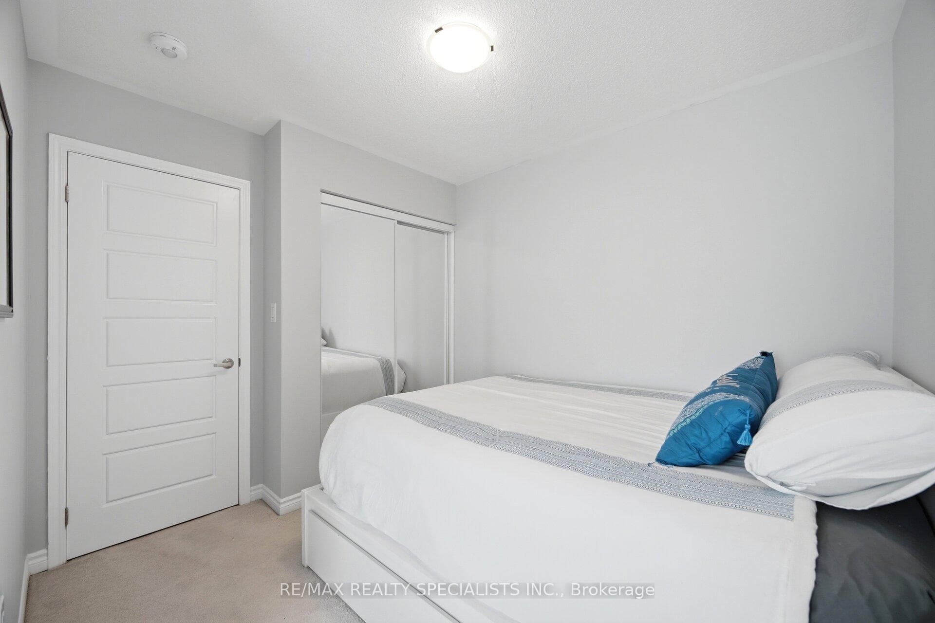 510 Bellflower Court - Townhouse photo 26 of 41 in Milton, Ontario