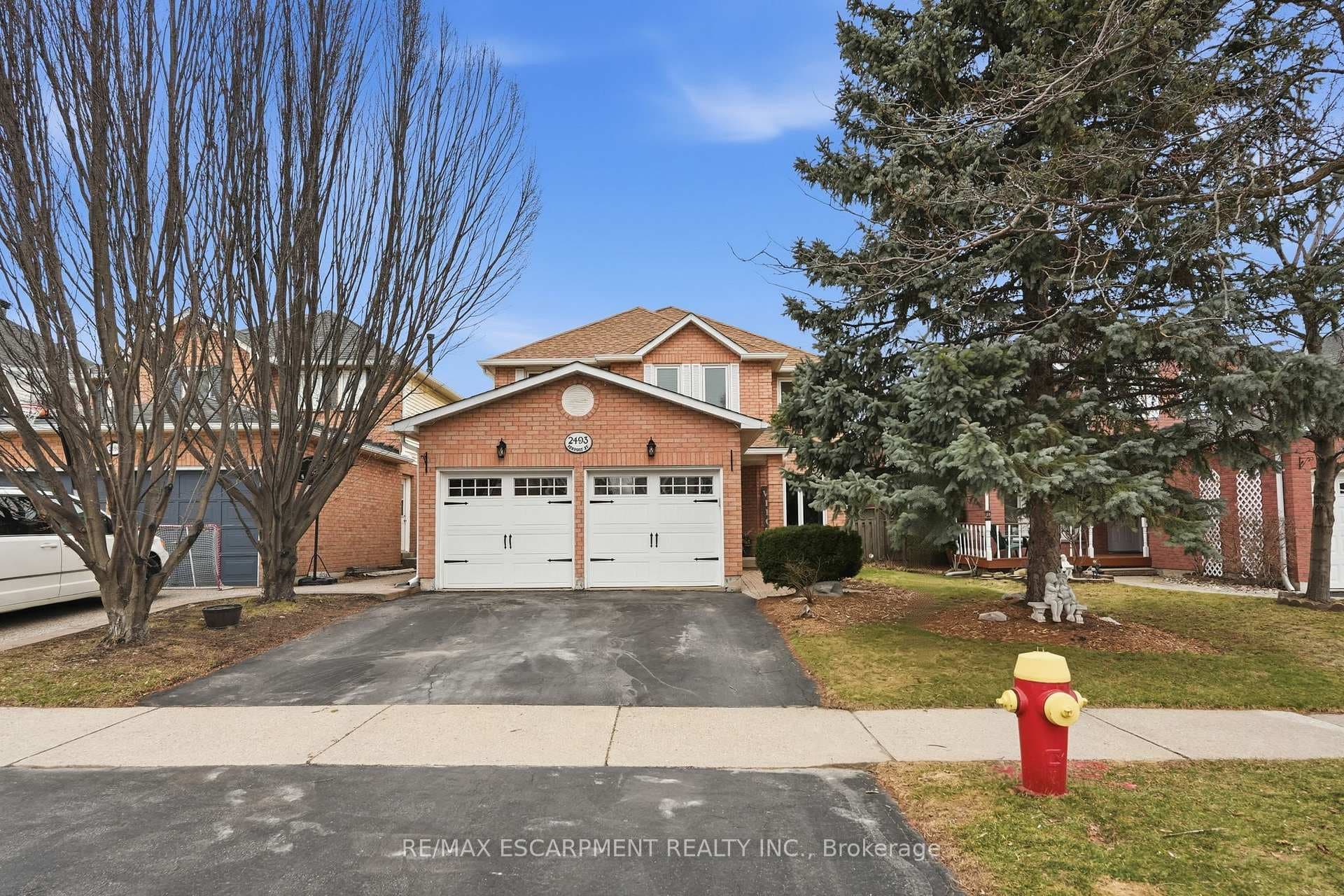 2493 Newport Street - Detached for sale in Aldershot, Ontario