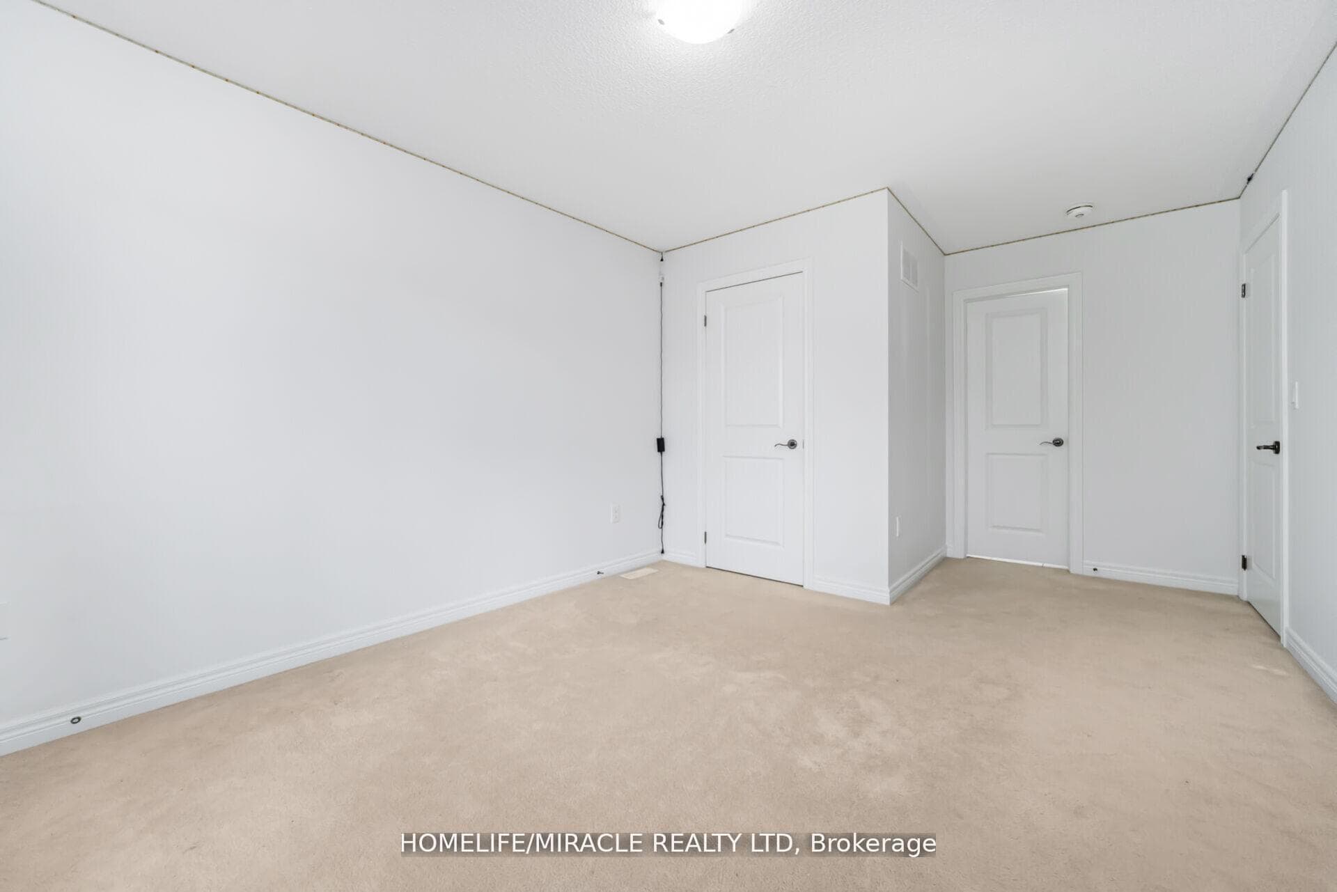 10 Kenora Street - Detached photo 35 of 50 in Brampton, Ontario