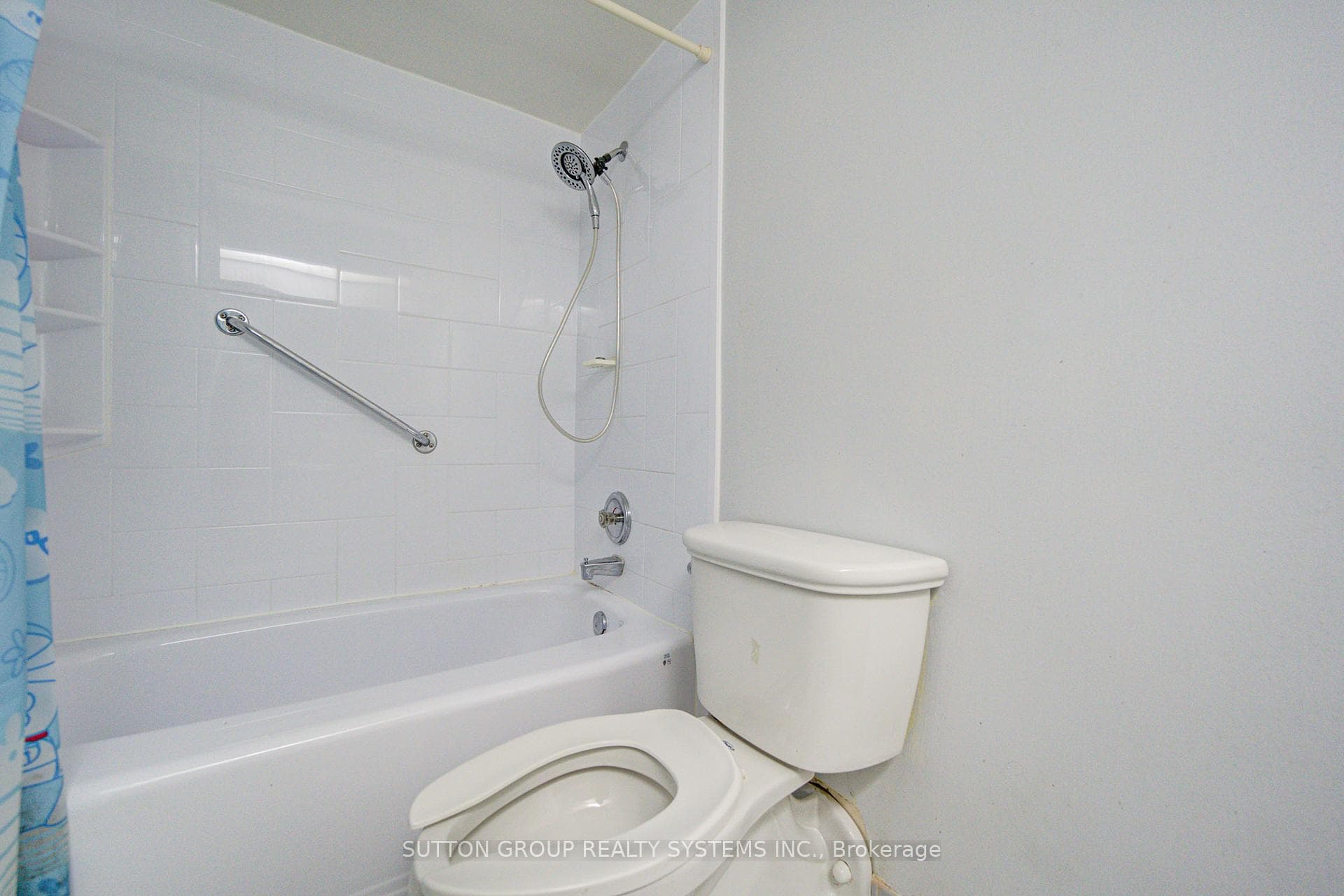 10 Muirhead Road Unit 806 - Condo photo 28 of 45 in Hillcrest Village / Bayview Village, Ontario