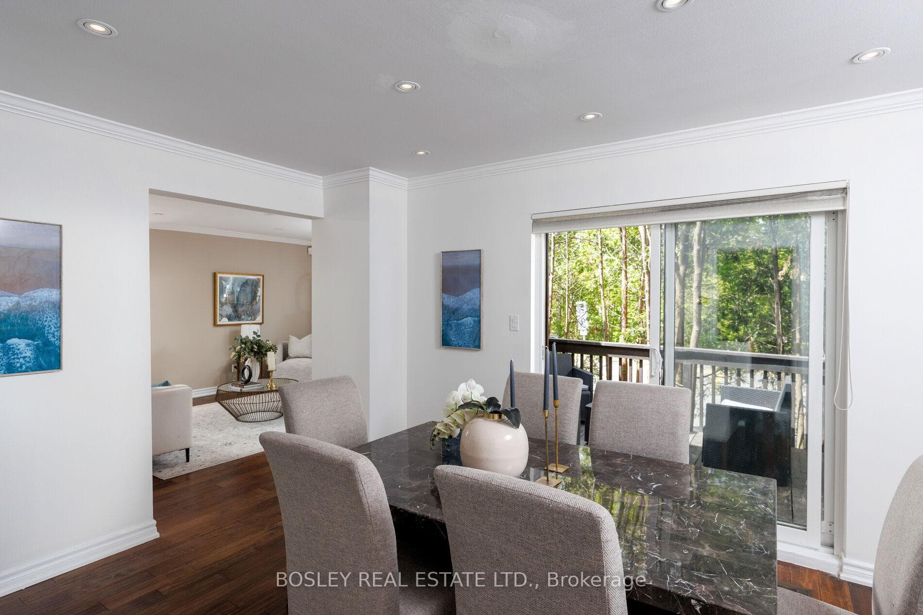12 Redstone Path - Condo photo 7 of 42 in Etobicoke (Islington / Rexdale), Ontario