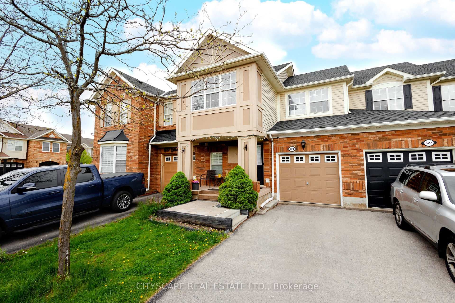 629 Edwards Avenue - home for sale in Milton, Ontario