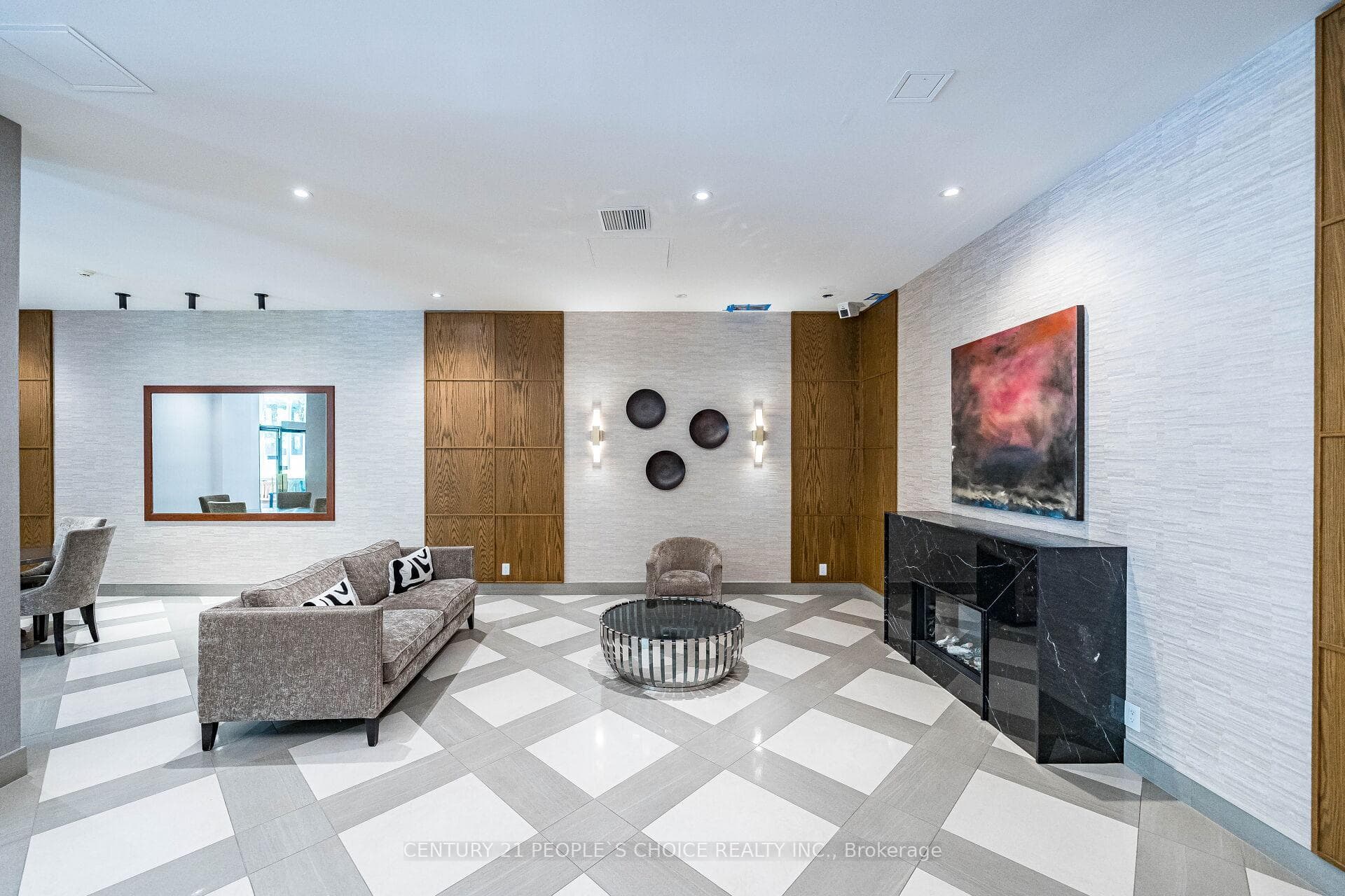 195 Wynford Drive Unit 1602 - Condo photo 4 of 37 in Flemingdon Park / Don Mills, Ontario