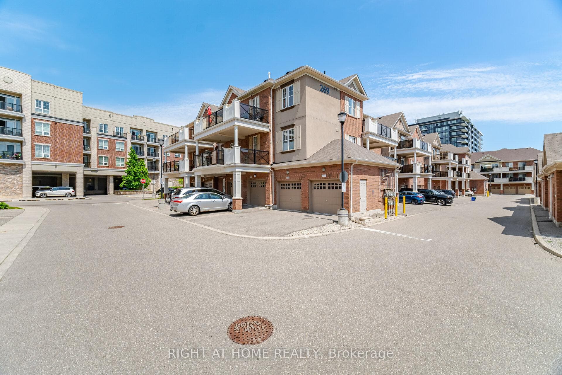 269 Georgian Drive Unit 311 - Condo photo 35 of 39 in Oakville, Ontario