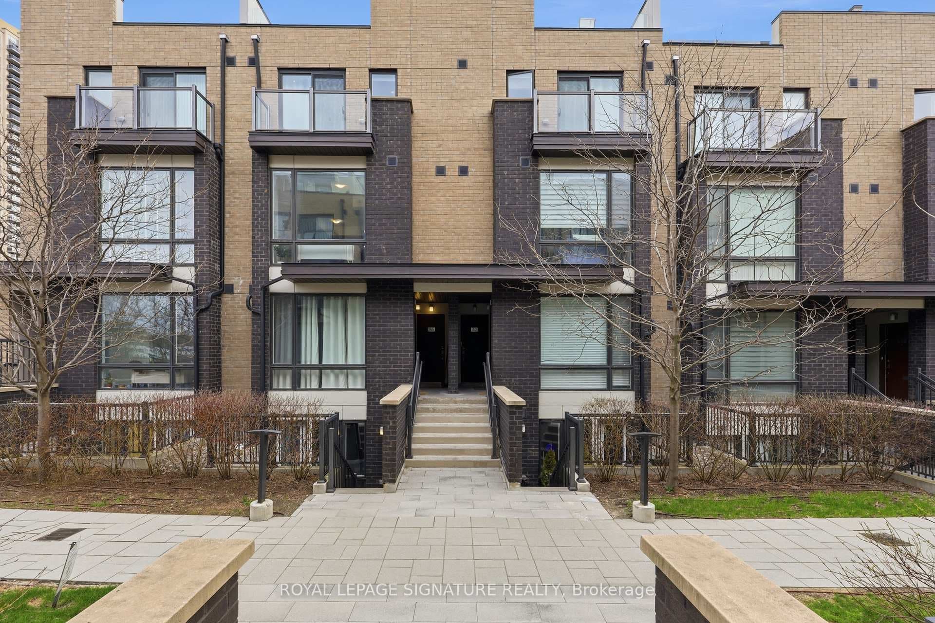 28 Fieldway Road Unit 55 - Condo photo 2 of 20 in Etobicoke (Islington / Rexdale), Ontario