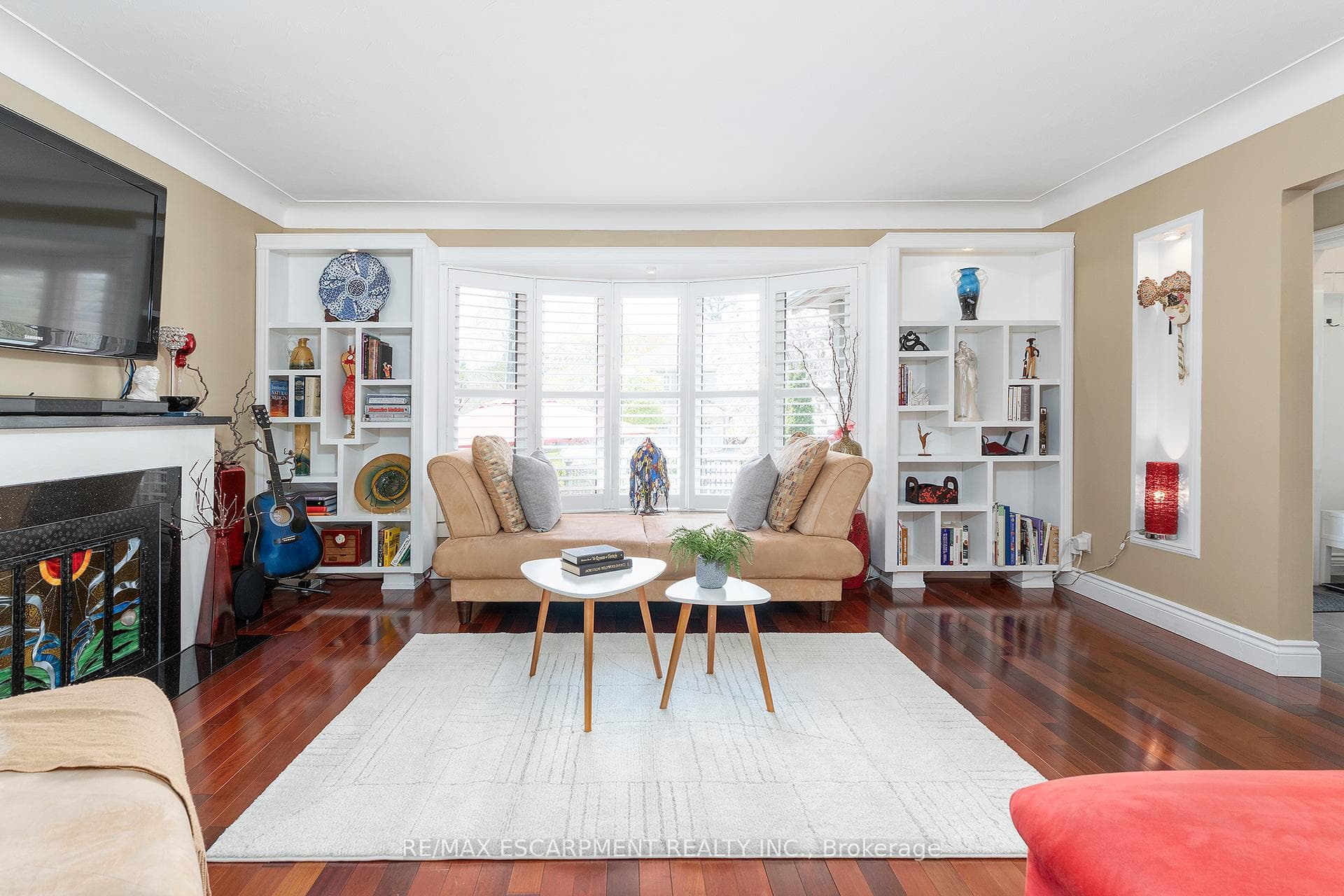 193 Pine Cove Road - Detached photo 3 of 43 in Burlington, Ontario