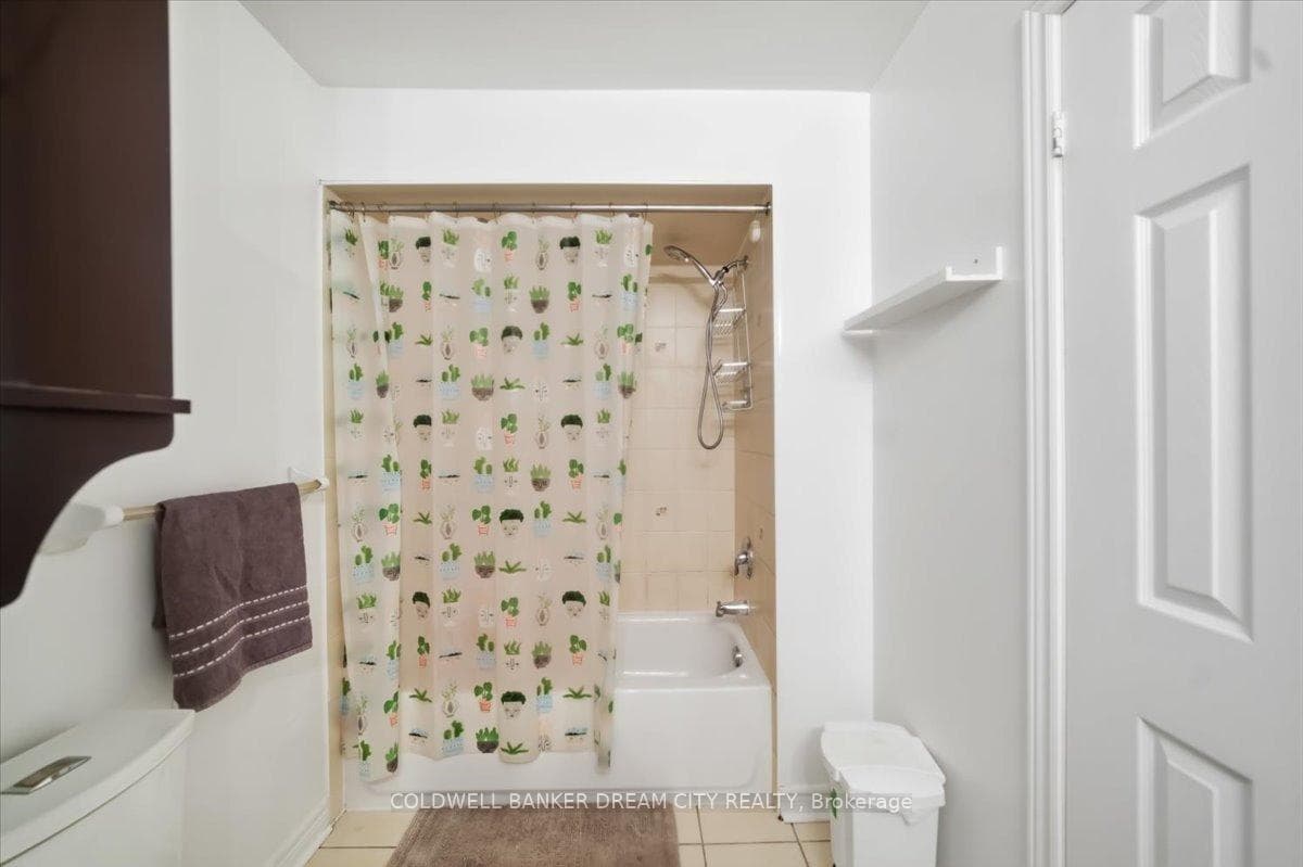 9738 Mclaughlin Road - Townhouse photo 23 of 45 in Brampton, Ontario