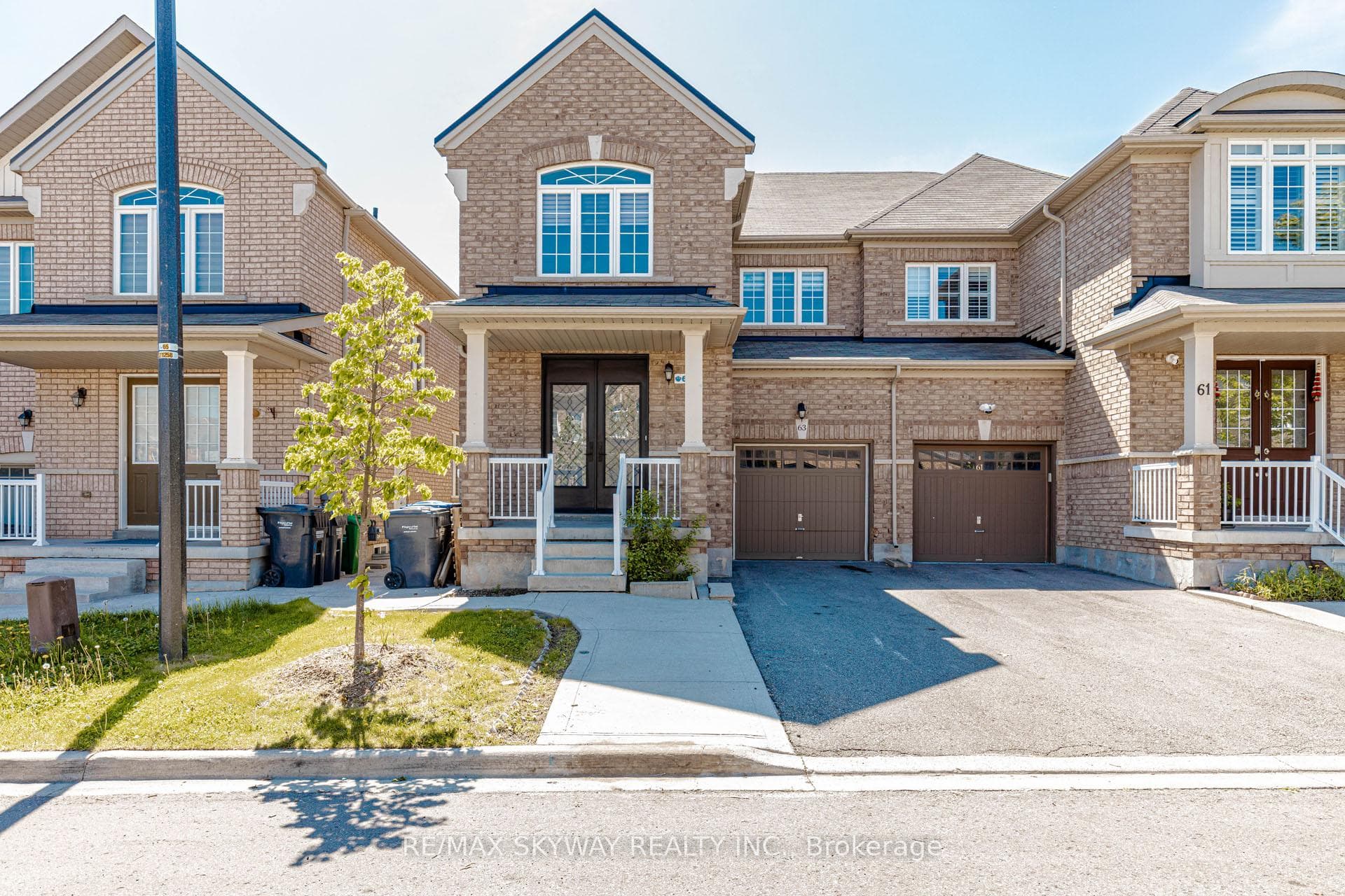63 Vezna Crescent - Semi-Detached photo 2 of 50 in Brampton, Ontario