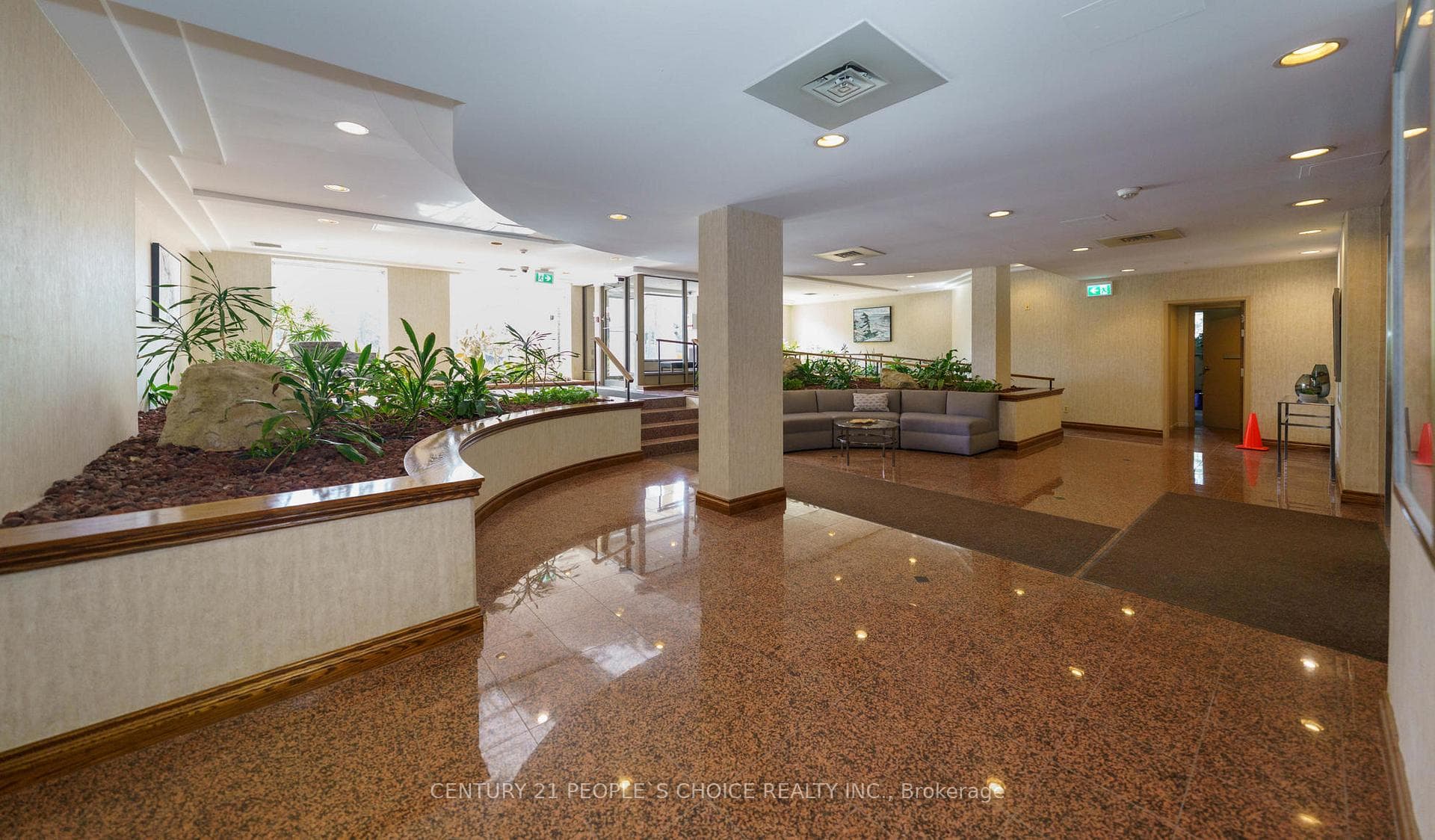 1905 Pilgrims Way Unit 506 - Condo photo 37 of 46 in Oakville, Ontario