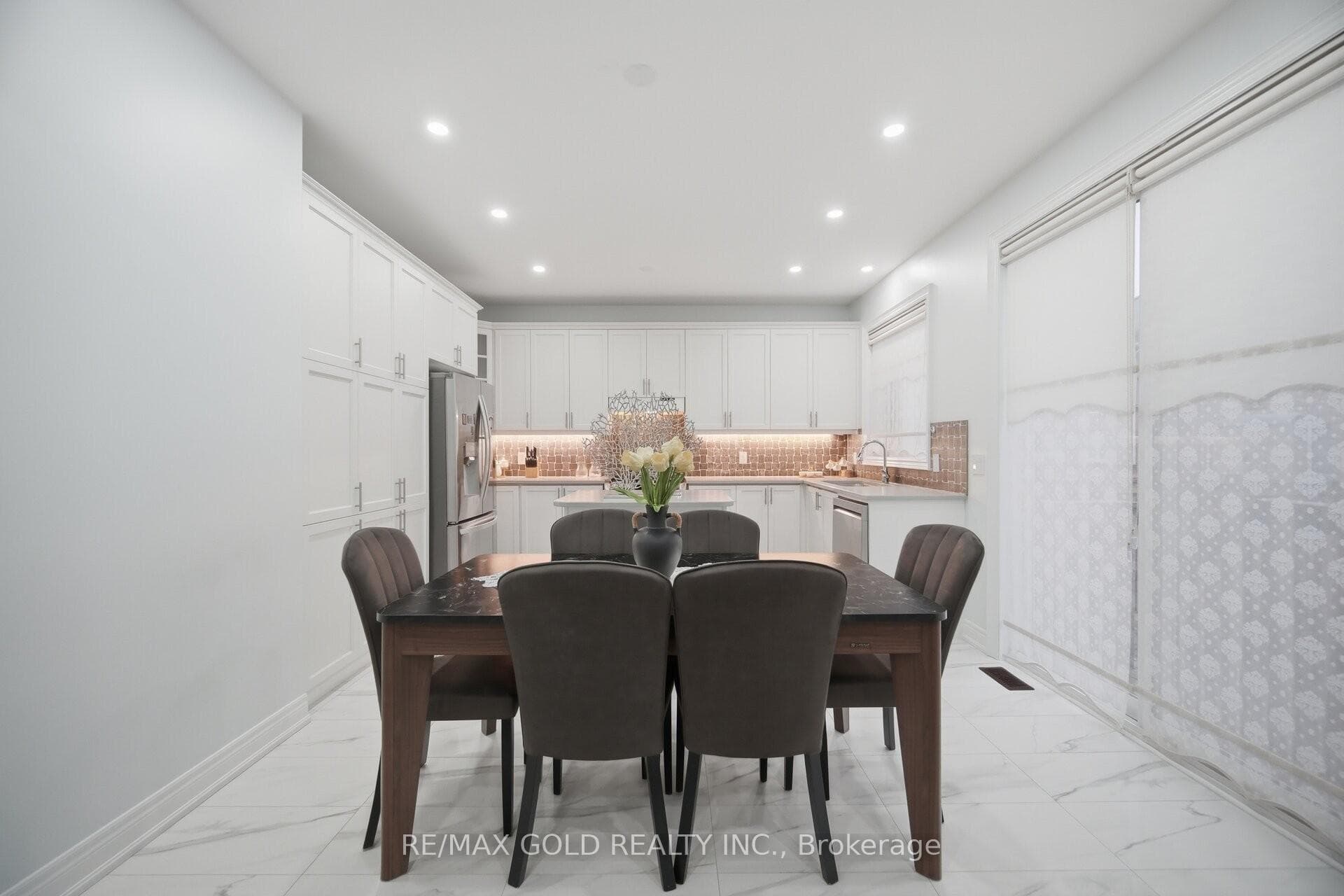 11 Sinatra Street - Detached photo 8 of 30 in Brampton, Ontario