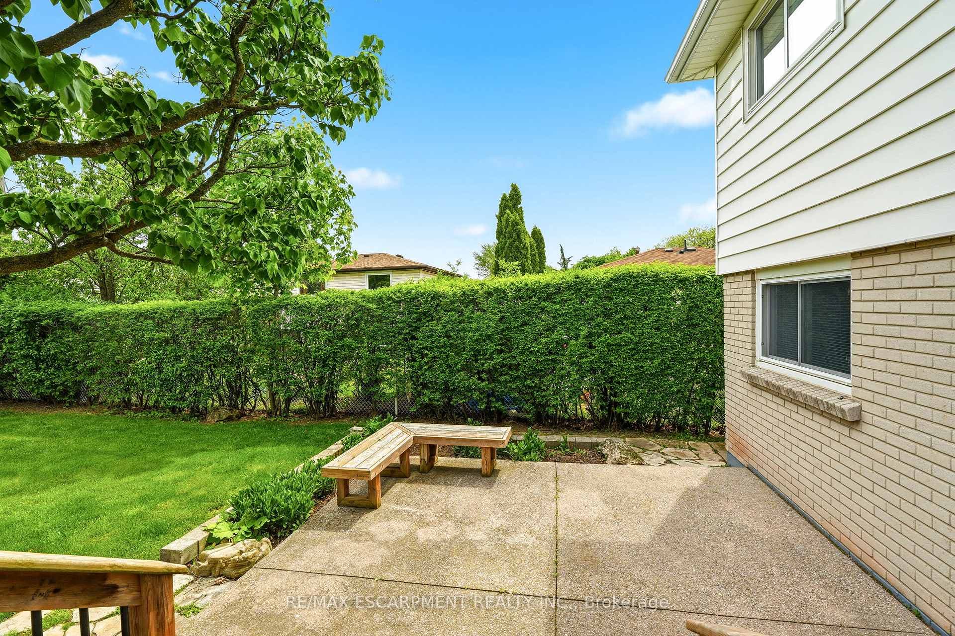 731 Mullin Way - Detached photo 41 of 50 in Burlington, Ontario