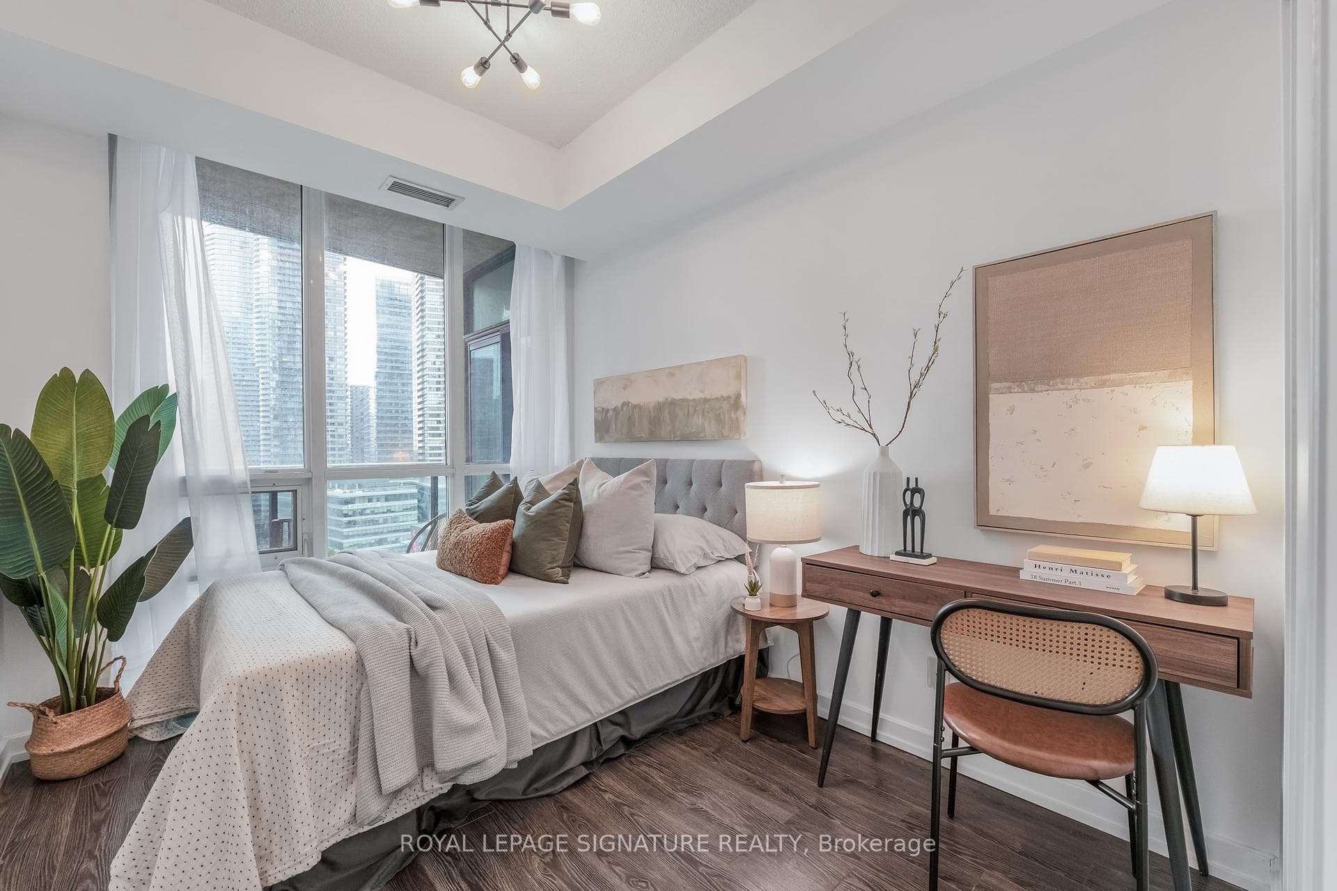 18 Harbour Street Unit 1801 - Condo photo 20 of 35 in Downtown Toronto / Waterfront, Ontario