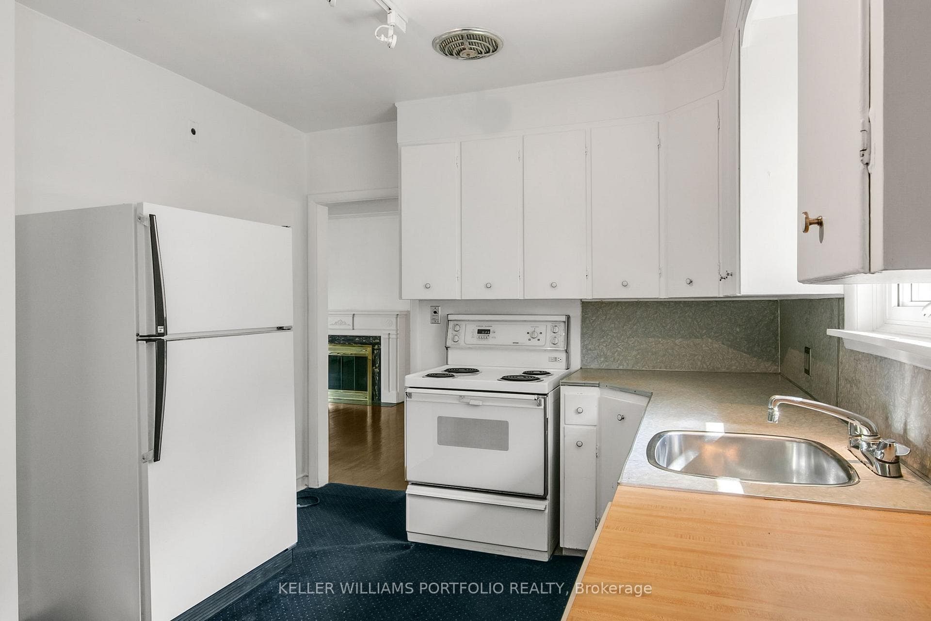 29 Winlock Park - Detached photo 12 of 30 in Willowdale / Newtonbrook, Ontario