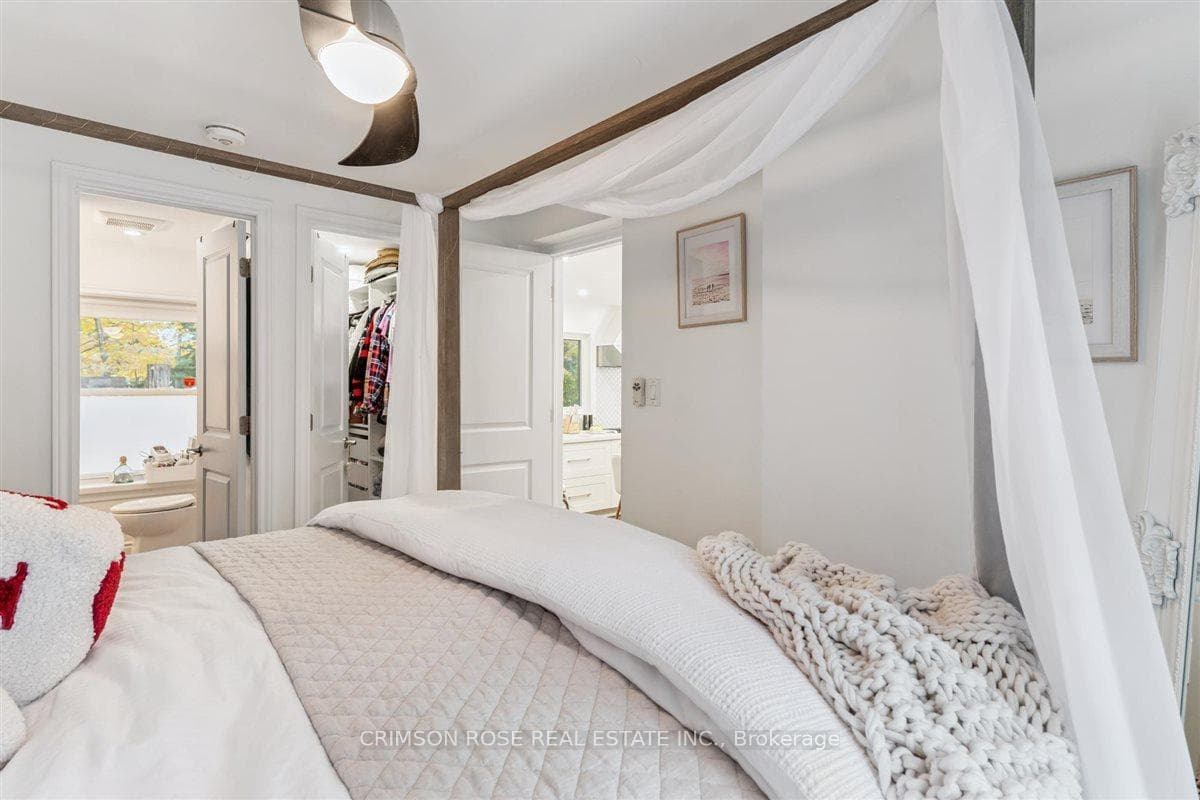 89 Holyrood Avenue - Detached photo 14 of 34 in Oakville, Ontario