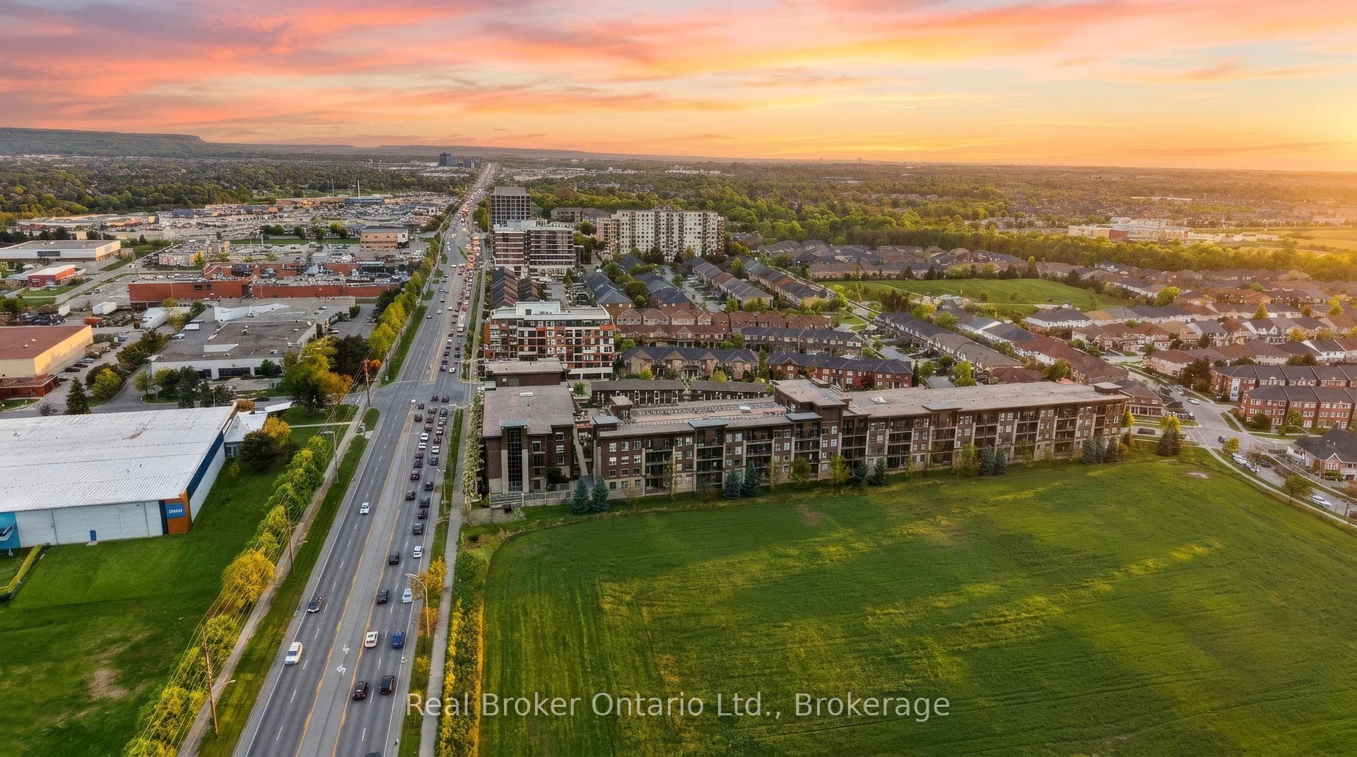 5010 Corporate Drive Unit 109 - Condo photo 37 of 38 in Burlington, Ontario