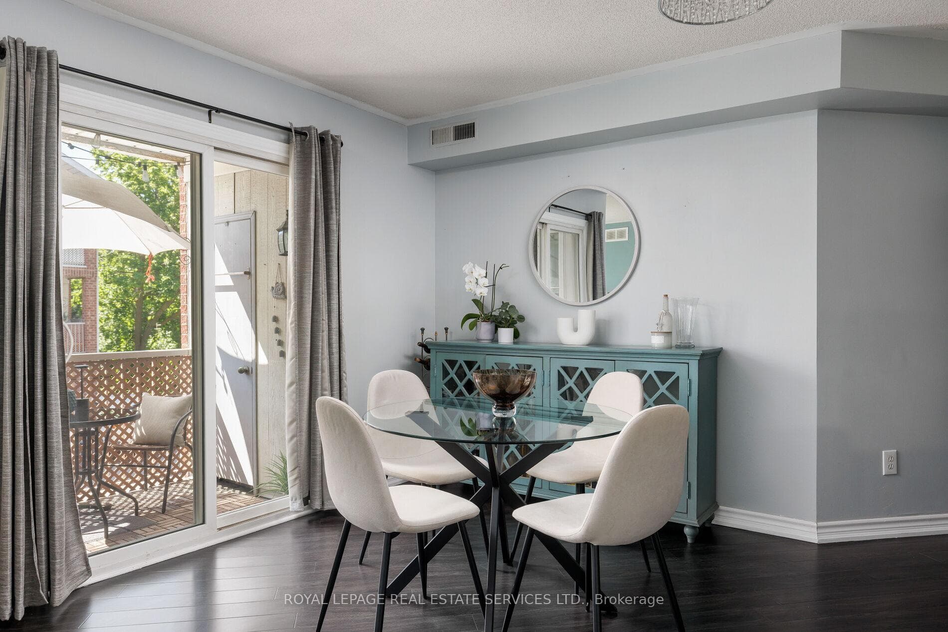 75 Bristol Road Unit 174 - Condo photo 6 of 22 in Mississauga, Ontario