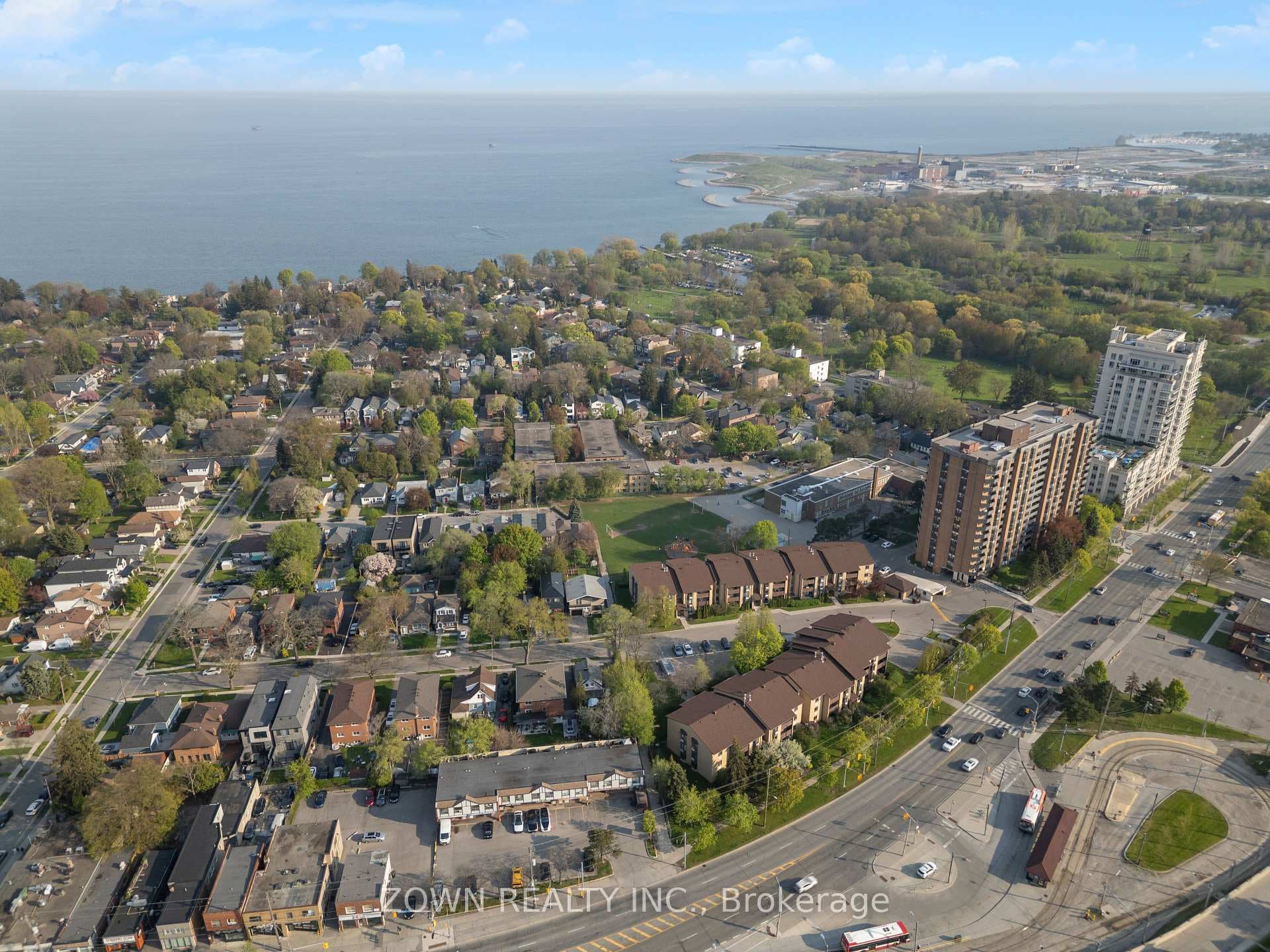 3835 Lakeshore Boulevard Unit 210 - Condo photo 6 of 36 in Liberty Village / Parkdale / South Parkdale, Ontario