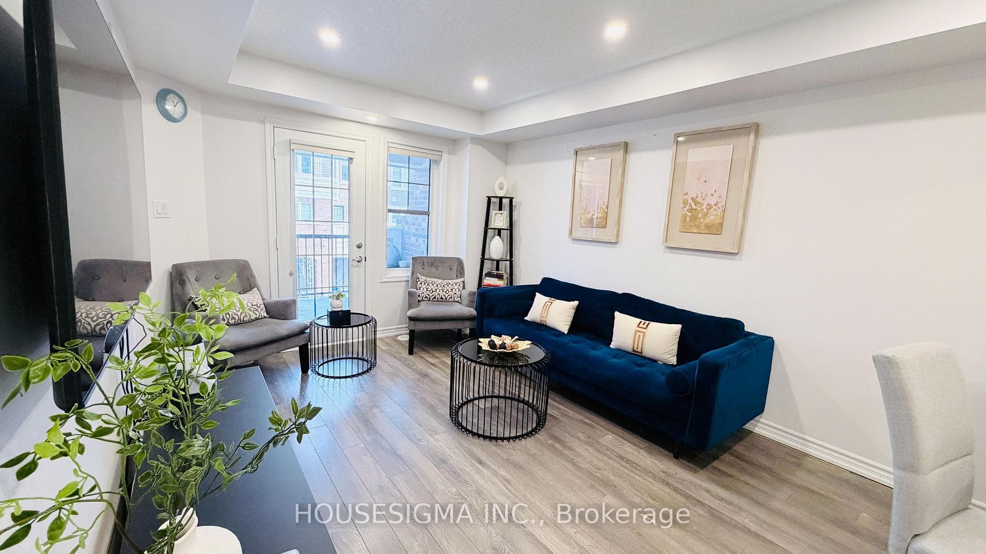 1222 Rose Way Unit 50 - home for sale in Milton, Ontario