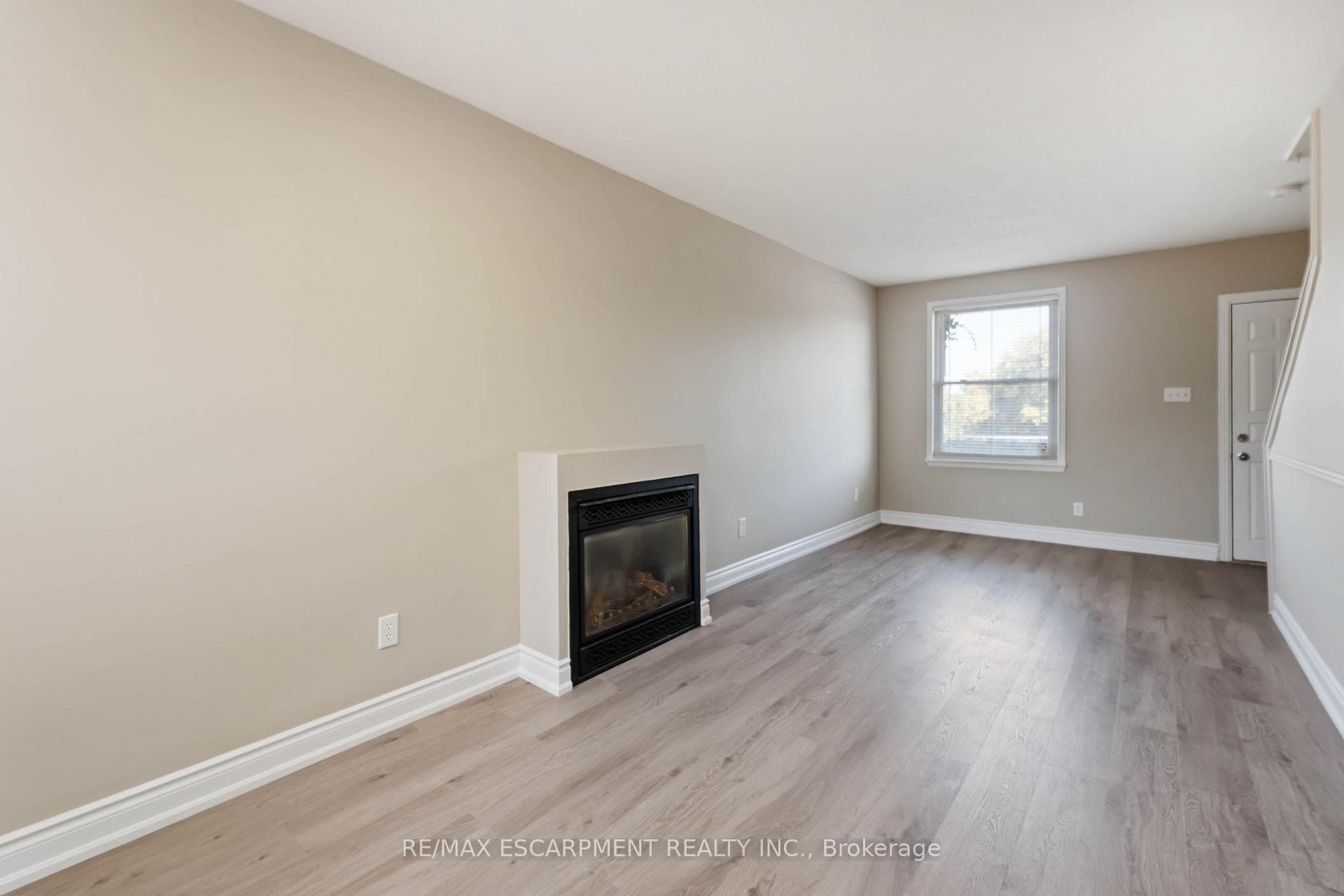 187 Barton Street - Semi-Detached photo 9 of 21 in Hamilton, Ontario