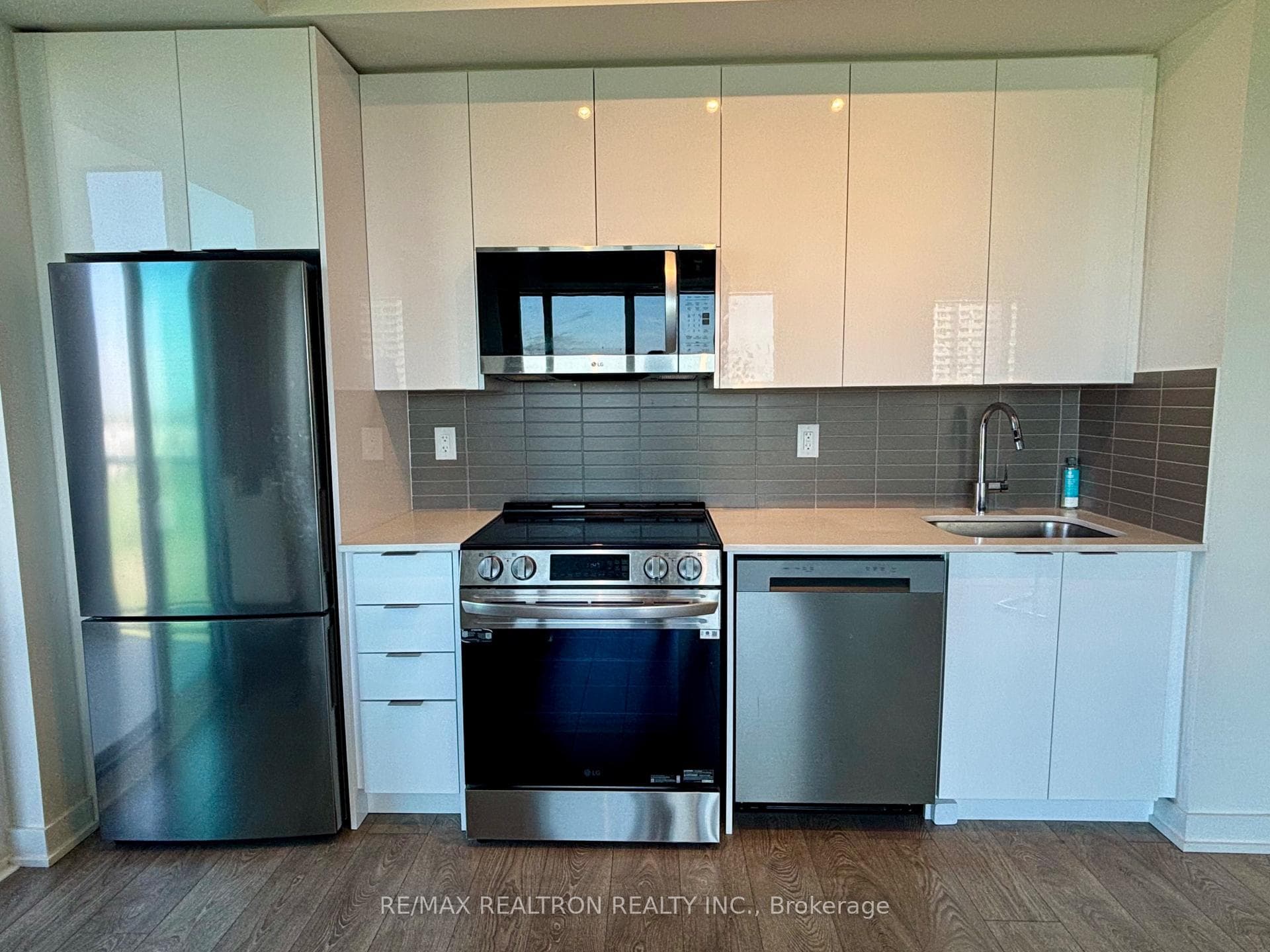 225 Malta Avenue Unit 805 - Condo photo 11 of 36 in Brampton, Ontario