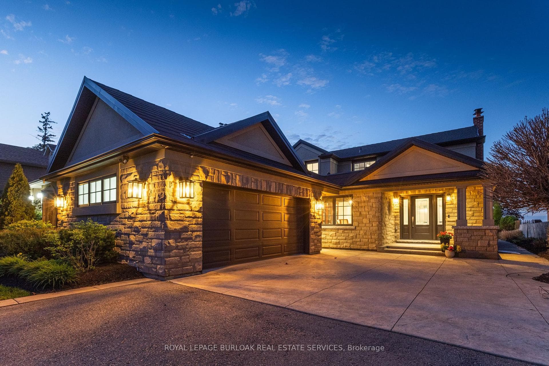 97 Lakeview Drive - Detached photo 1 of 50 in Hamilton, Ontario