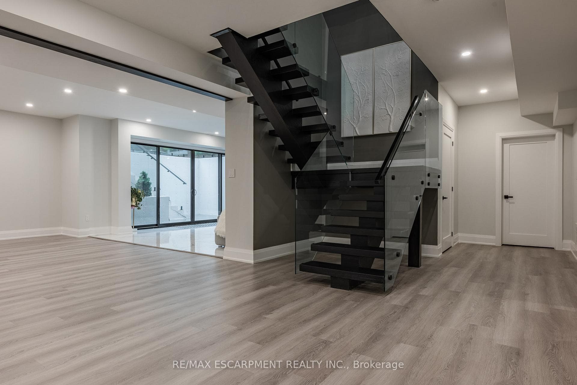 2110 Stonehouse Crescent - Detached photo 39 of 50 in Mississauga, Ontario