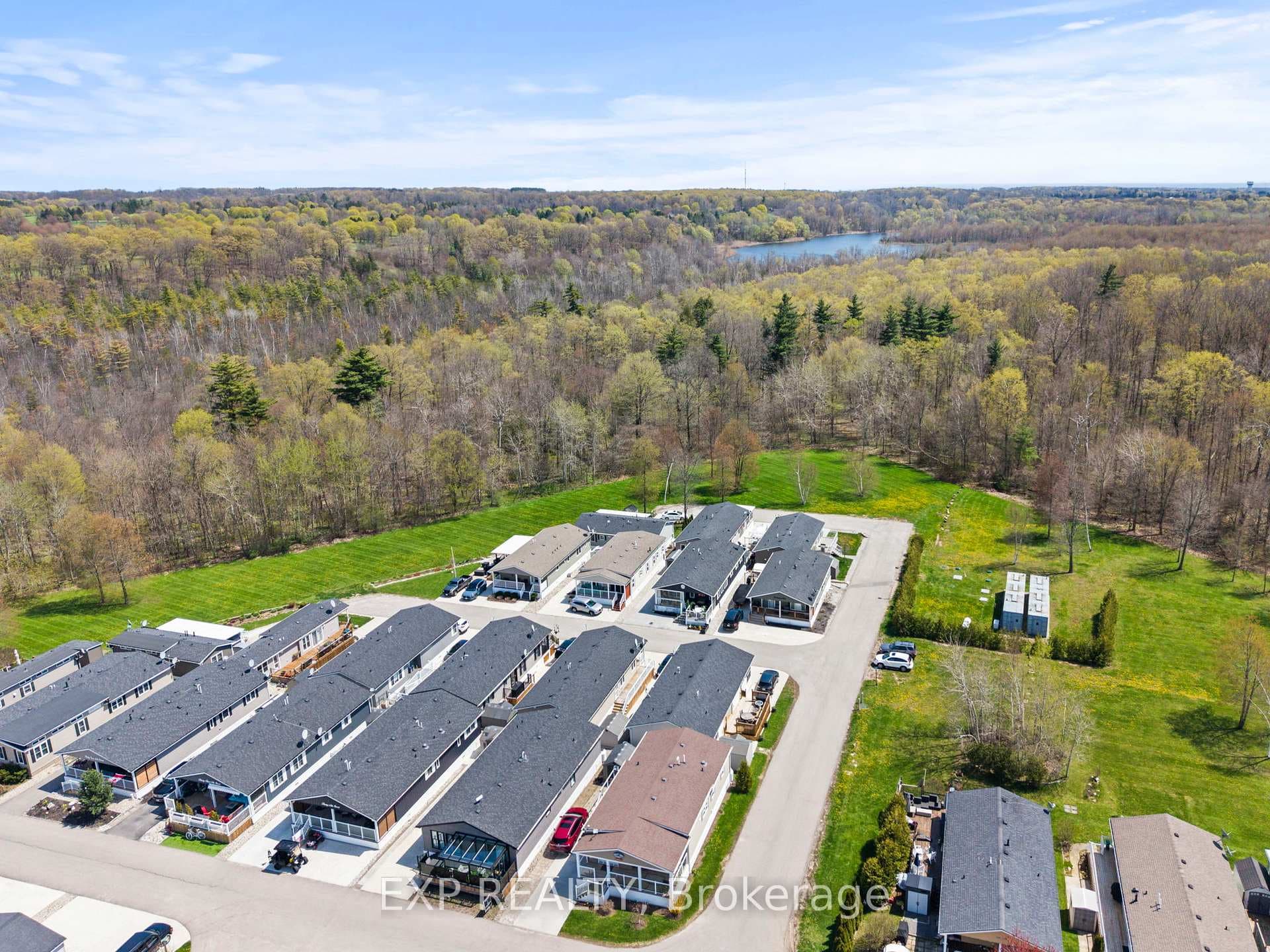 4449 Milburough Line Unit 4 Ironwood - Detached photo 40 of 48 in Burlington, Ontario