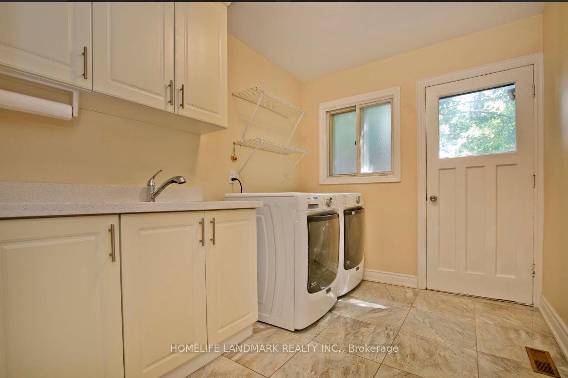 157 Pleasant View Drive - Detached photo 17 of 23 in Hillcrest Village / Bayview Village, Ontario