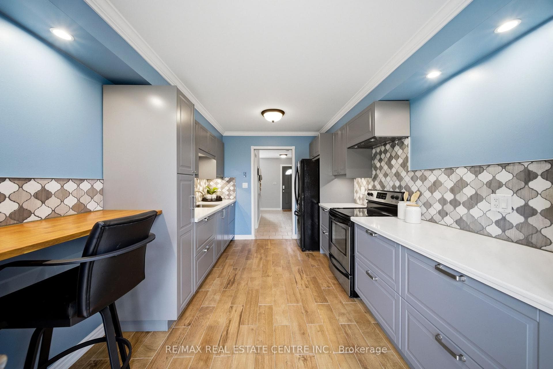 3124 Driftwood Drive - Detached photo 15 of 50 in Burlington, Ontario