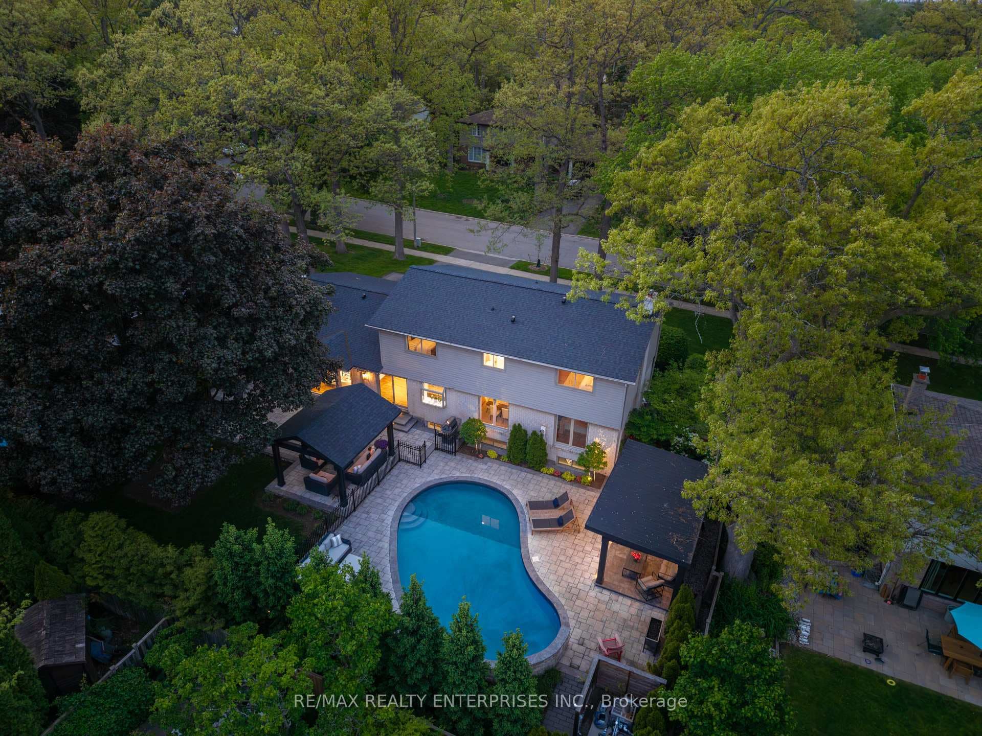 2068 Tenoga Drive - Detached photo 47 of 47 in Mississauga, Ontario