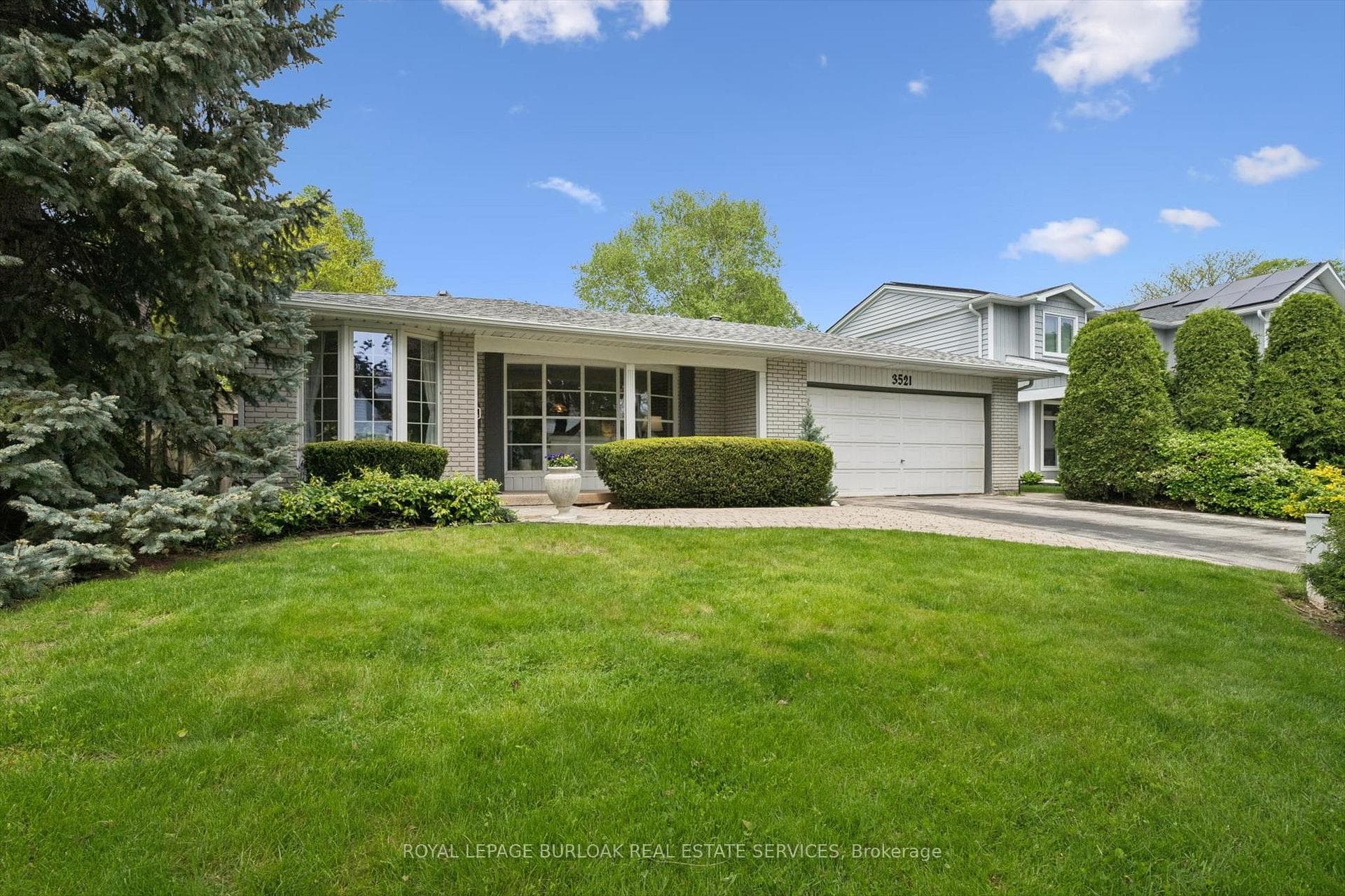3521 Regal Road - Detached photo 2 of 40 in Burlington, Ontario