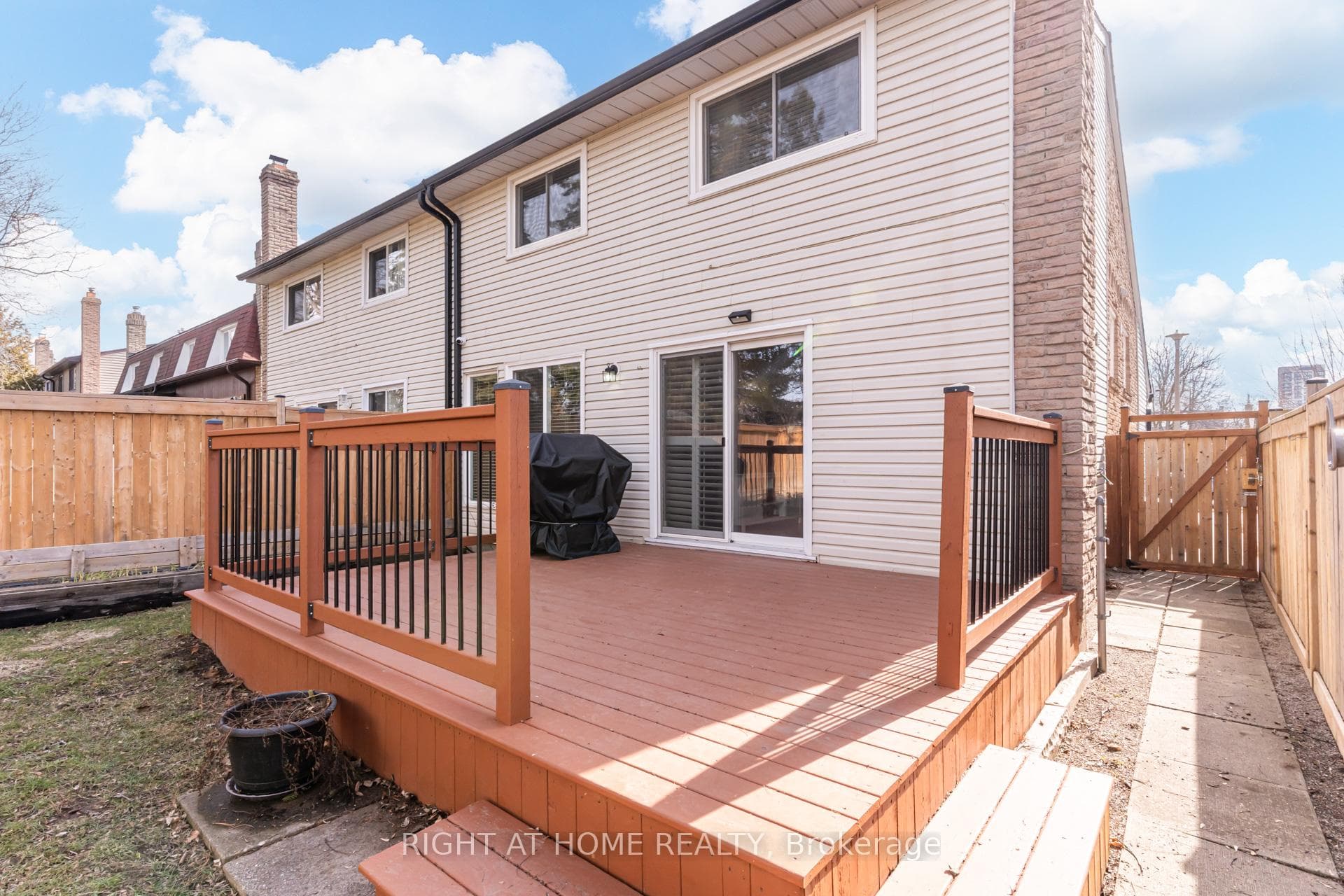 40 Salisbury Circle - Semi-Detached photo 46 of 50 in Brampton, Ontario