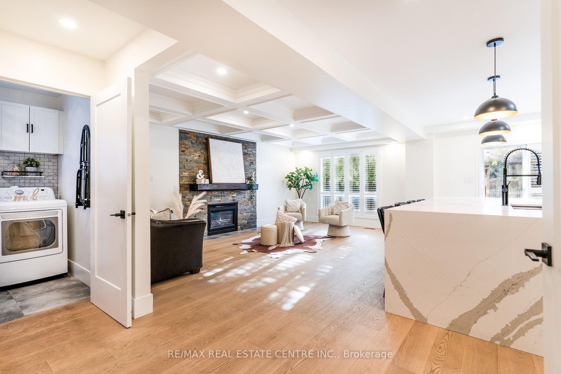 2 Orvieto Court - Detached photo 11 of 47 in Hamilton, Ontario