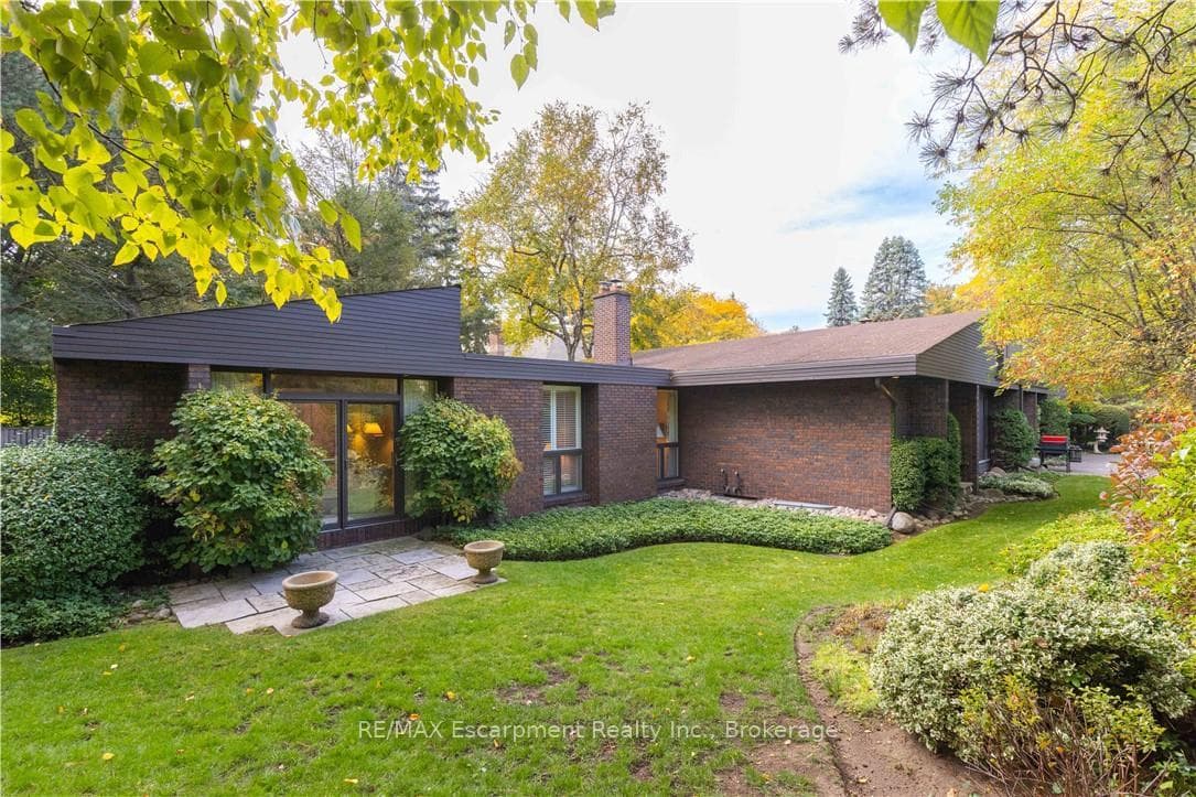 1168 Carey Road - Detached photo 3 of 35 in Oakville, Ontario