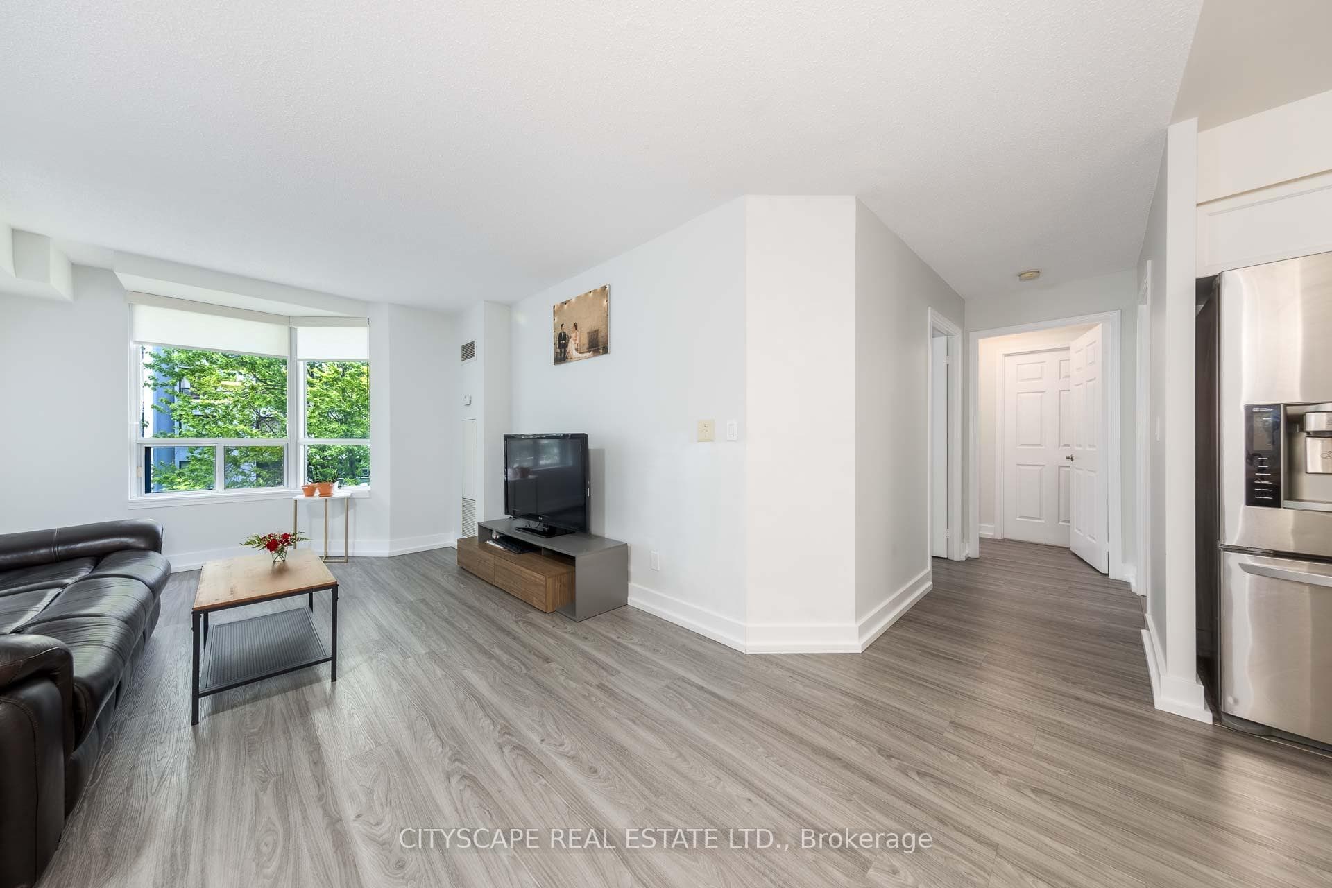 5940 Yonge Street Unit 609 - Condo photo 13 of 20 in Thornhill / Willowdale, Ontario