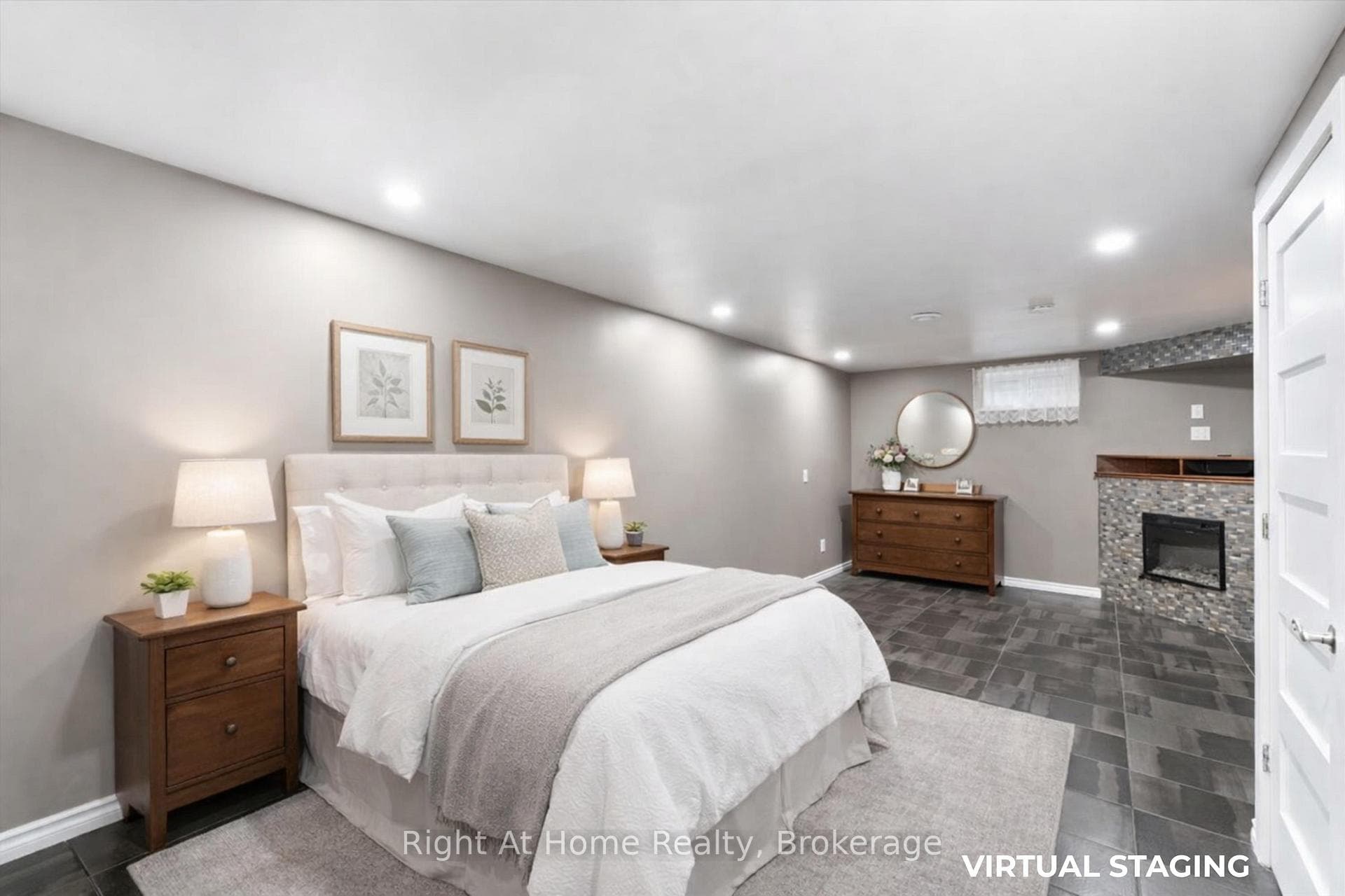 437 Shoreacres Road - Detached photo 32 of 50 in Burlington, Ontario