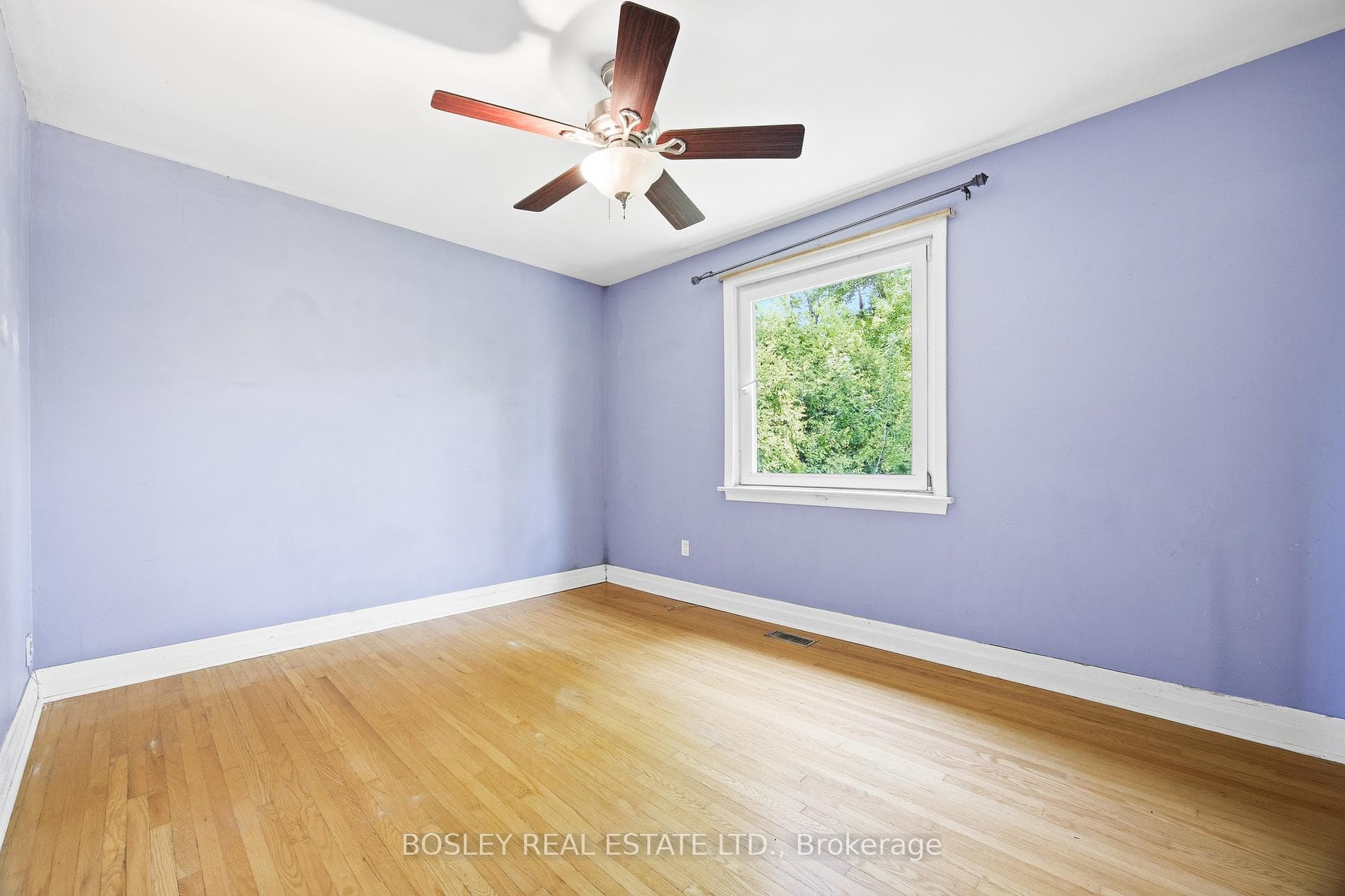 532 Sandmere Place - Detached photo 16 of 33 in Oakville, Ontario