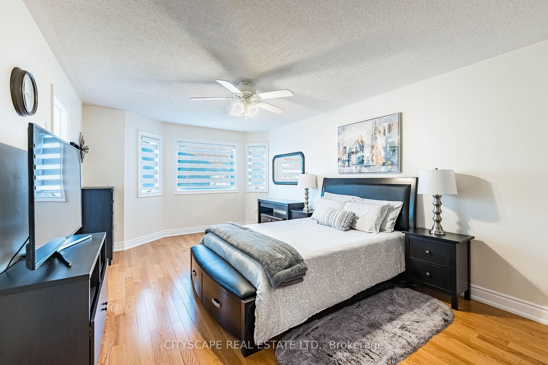 6681 Jazzy Mews - Semi-Detached photo 19 of 50 in Mississauga, Ontario