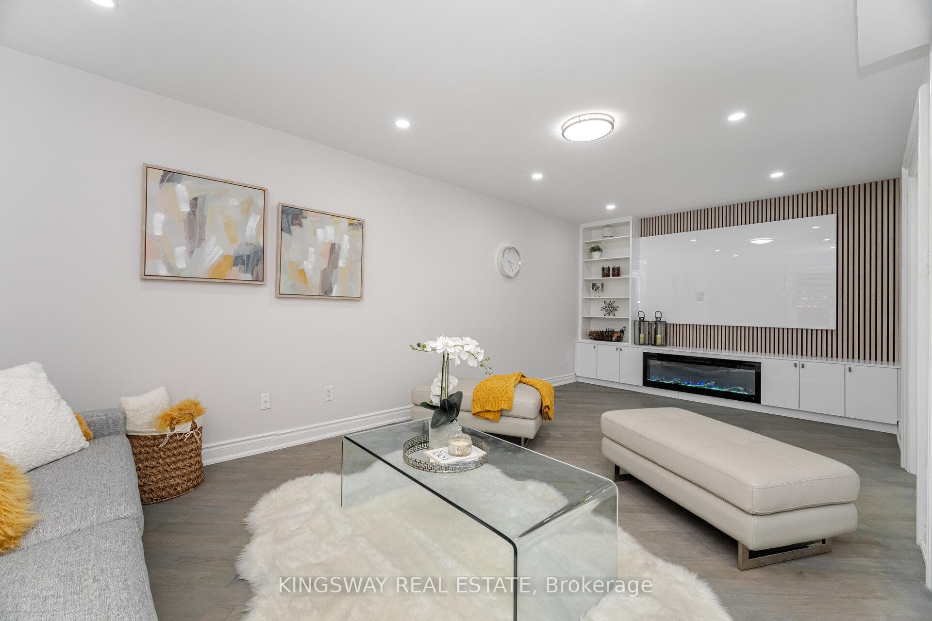 1008 Ceremonial Drive - Detached photo 23 of 48 in Mississauga, Ontario