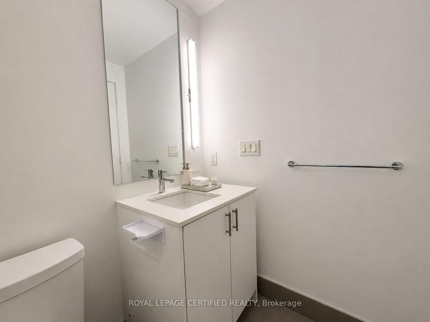 180 Veterans Drive Unit 307 - Condo photo 12 of 23 in Brampton, Ontario