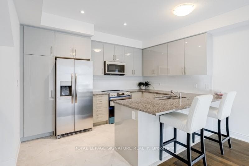 1309 Anthonia Trail - Townhouse photo 12 of 43 in Oakville, Ontario